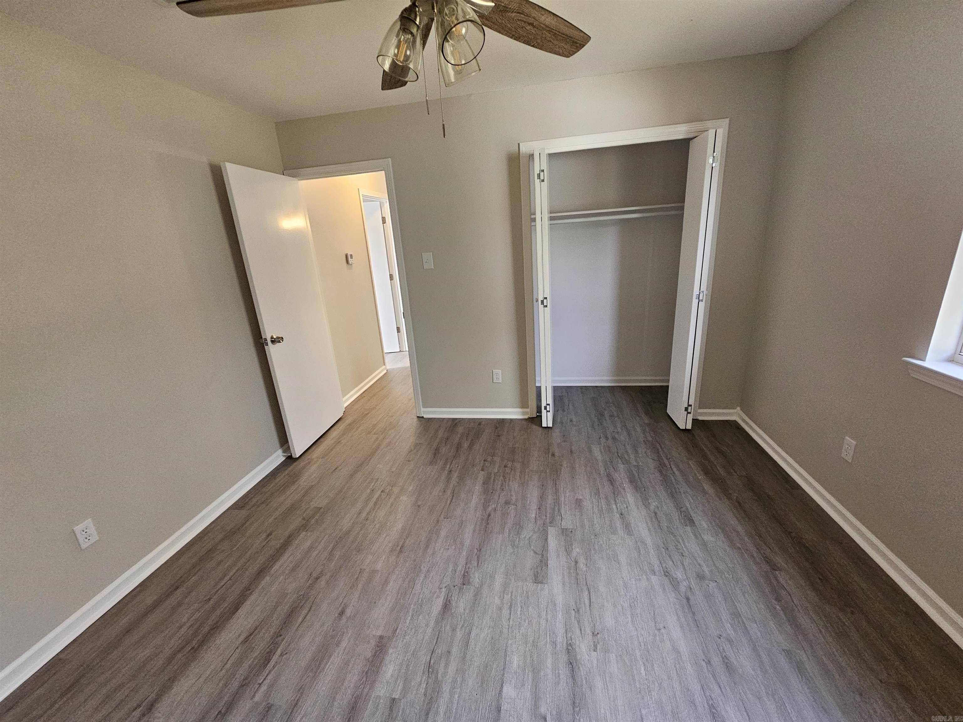 BAYOU METO PLACE - Residential