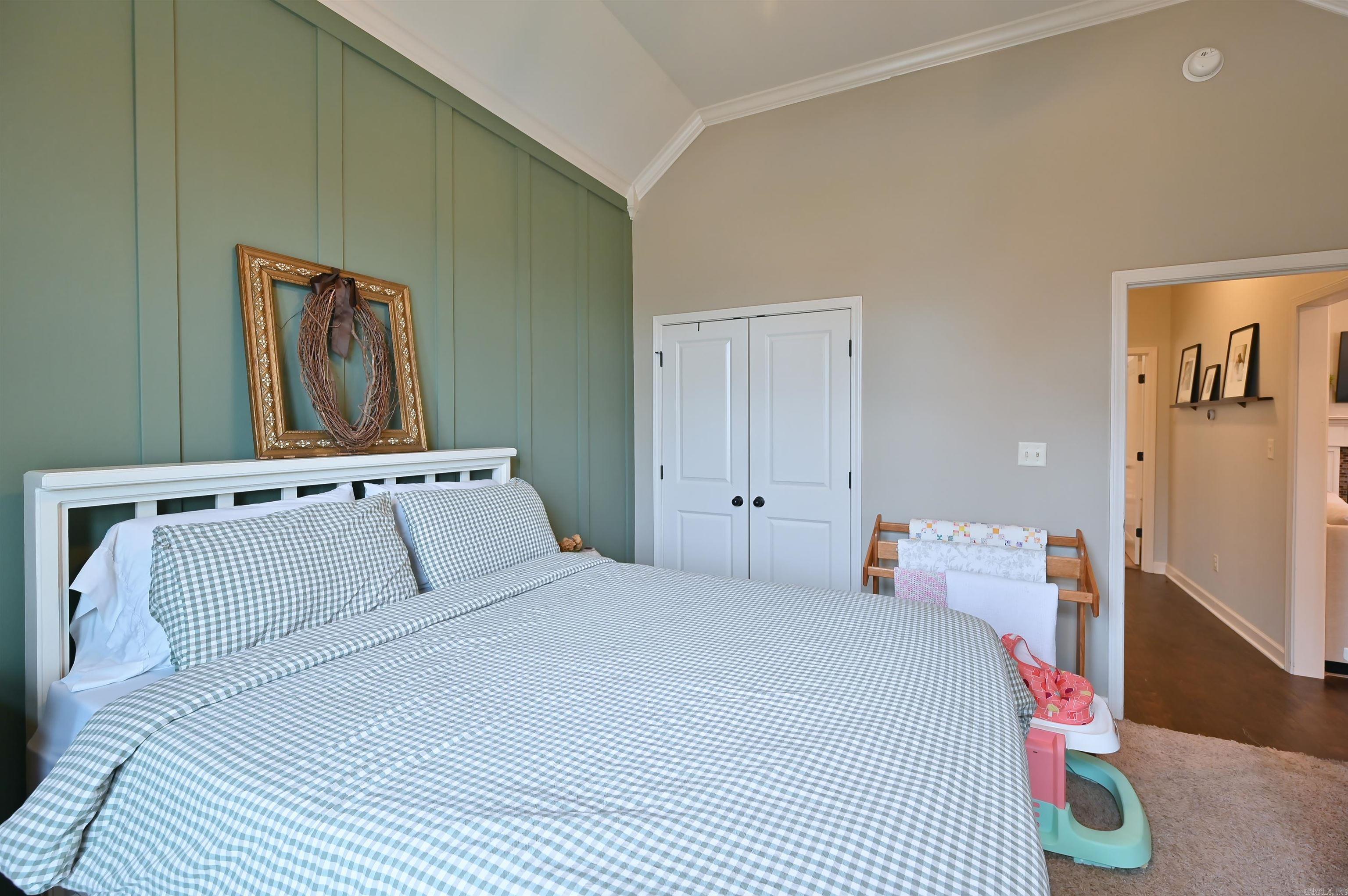 OAK GLENN - Residential