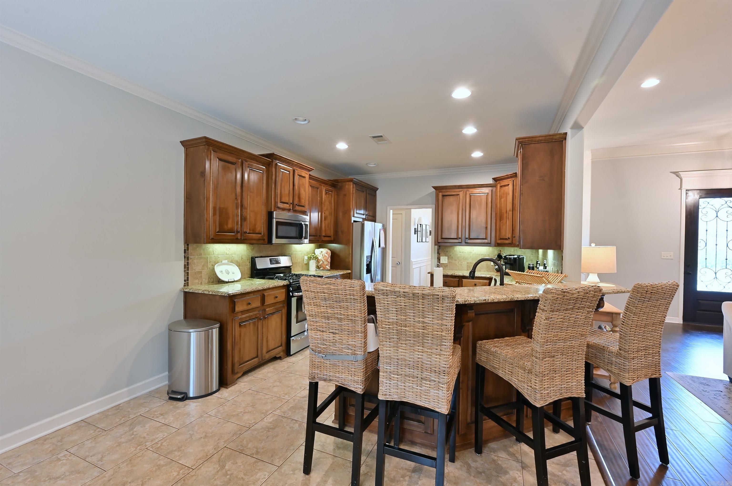 OAK GLENN - Residential