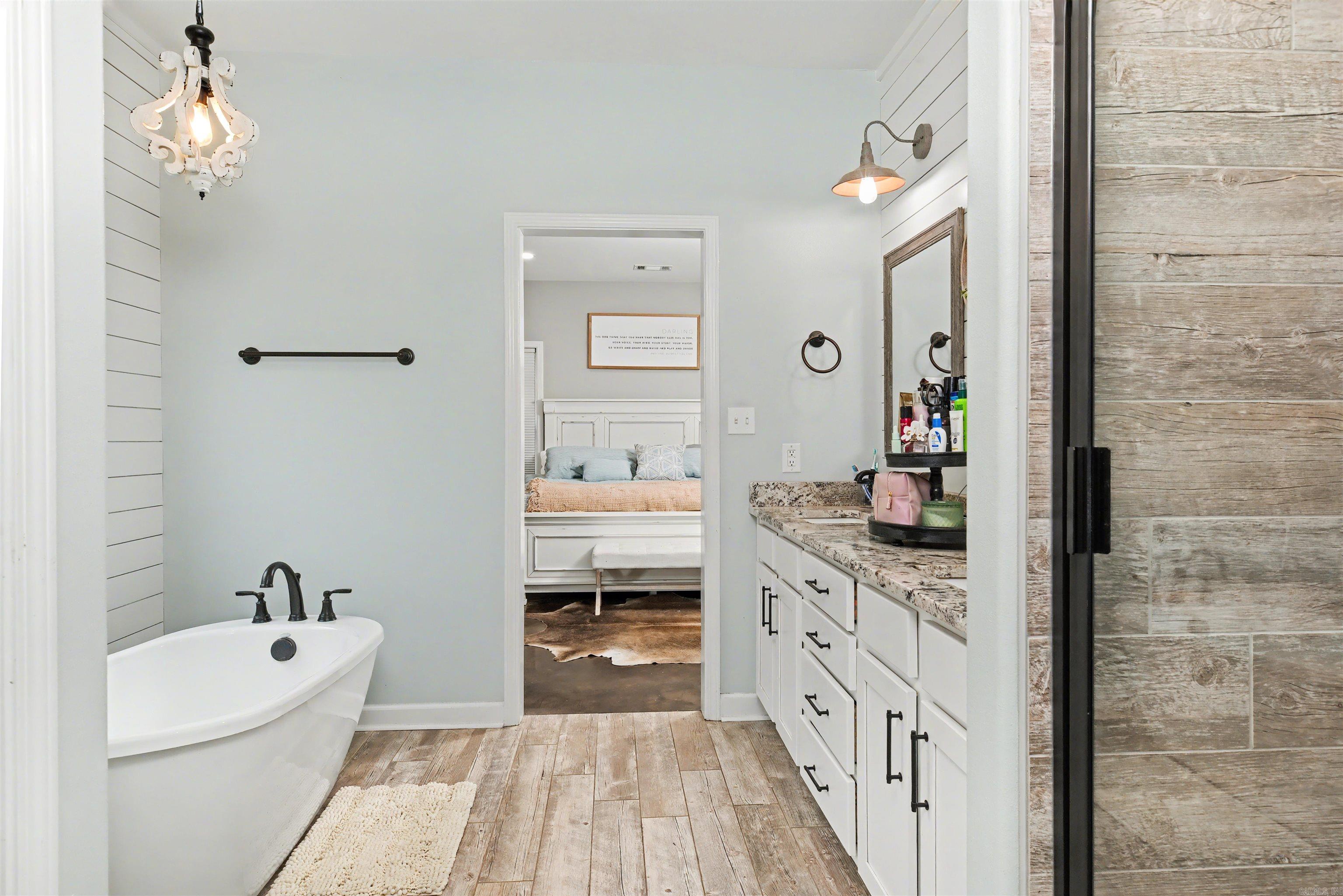 RED BLUFF - Residential