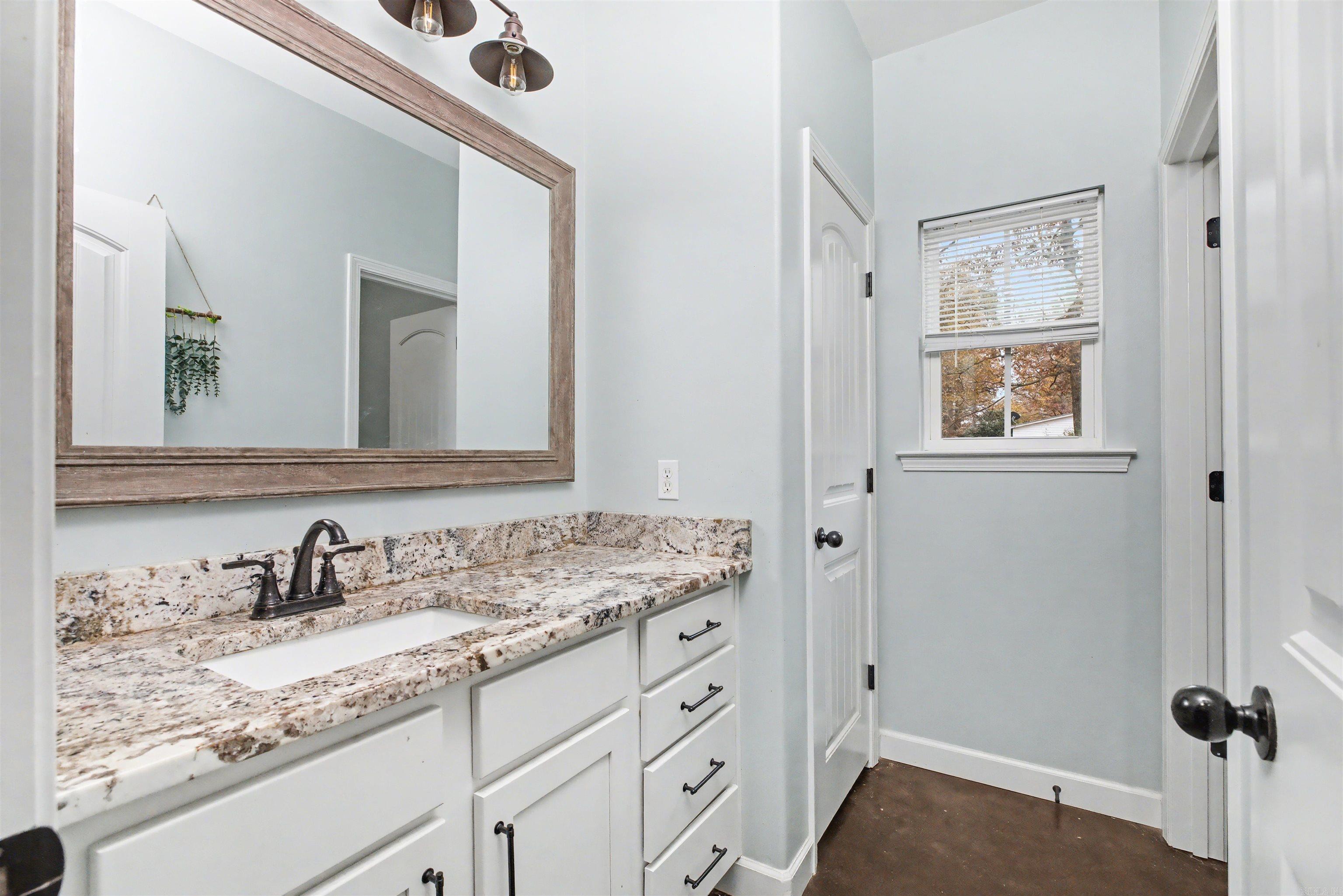 RED BLUFF - Residential