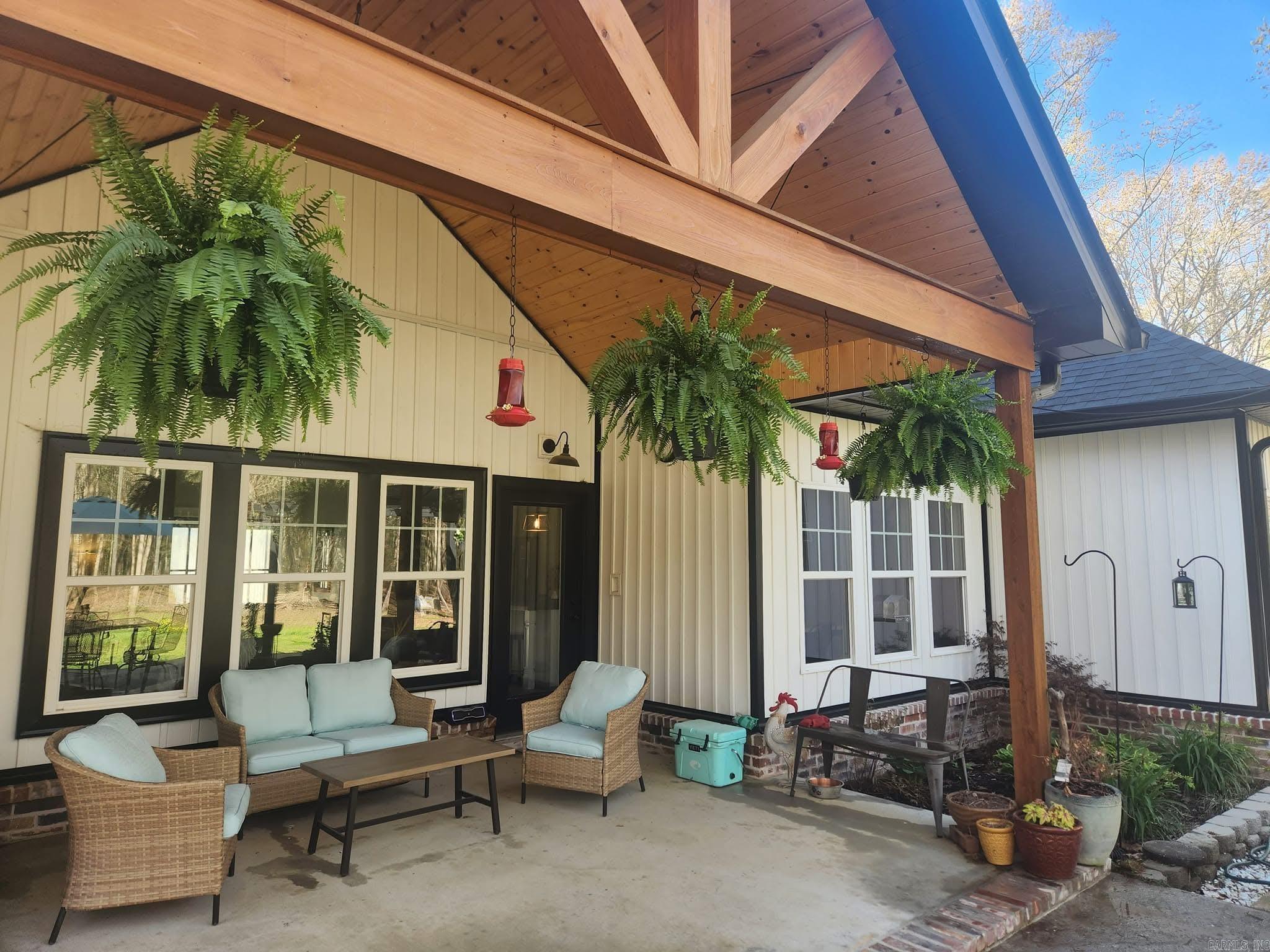 RED BLUFF - Residential