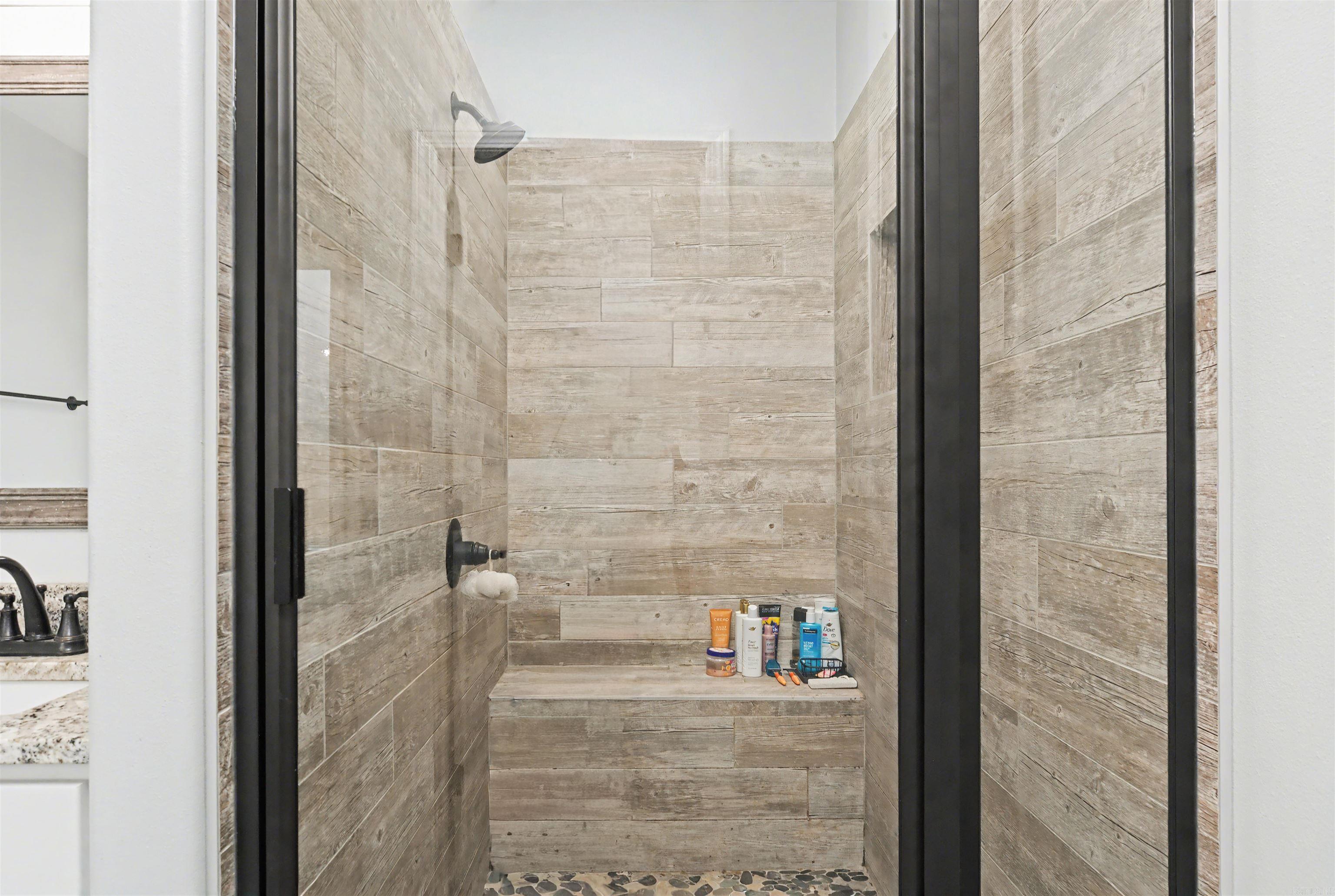 RED BLUFF - Residential