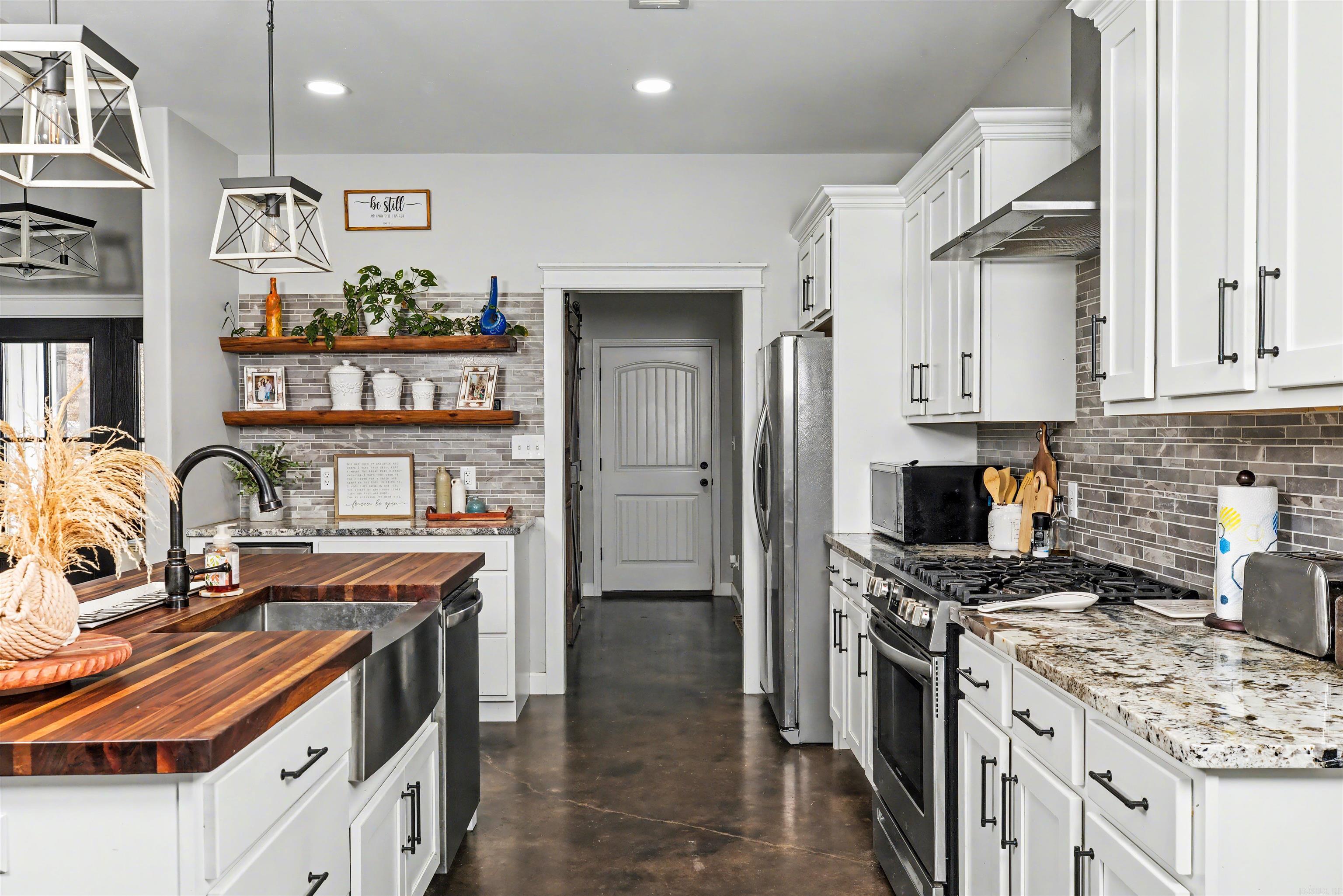 RED BLUFF - Residential