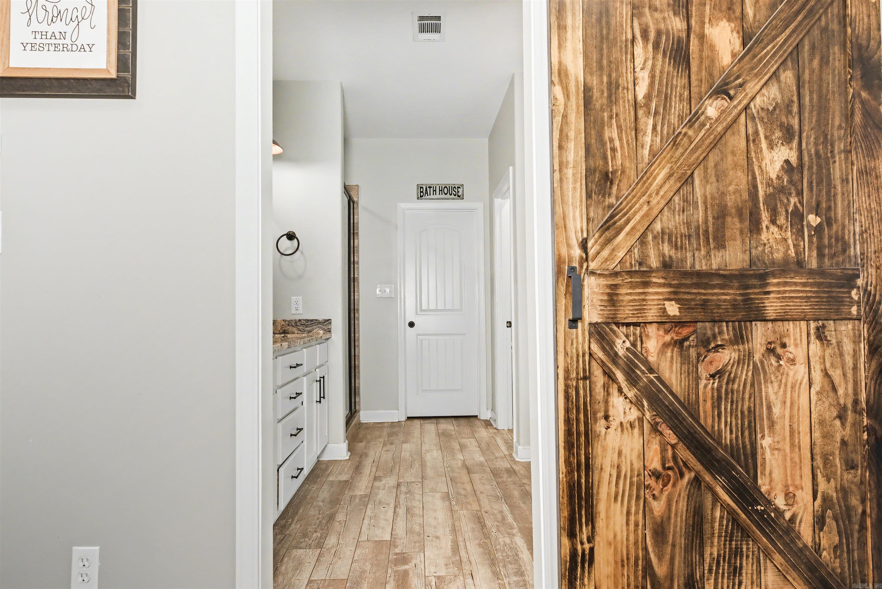 RED BLUFF - Residential