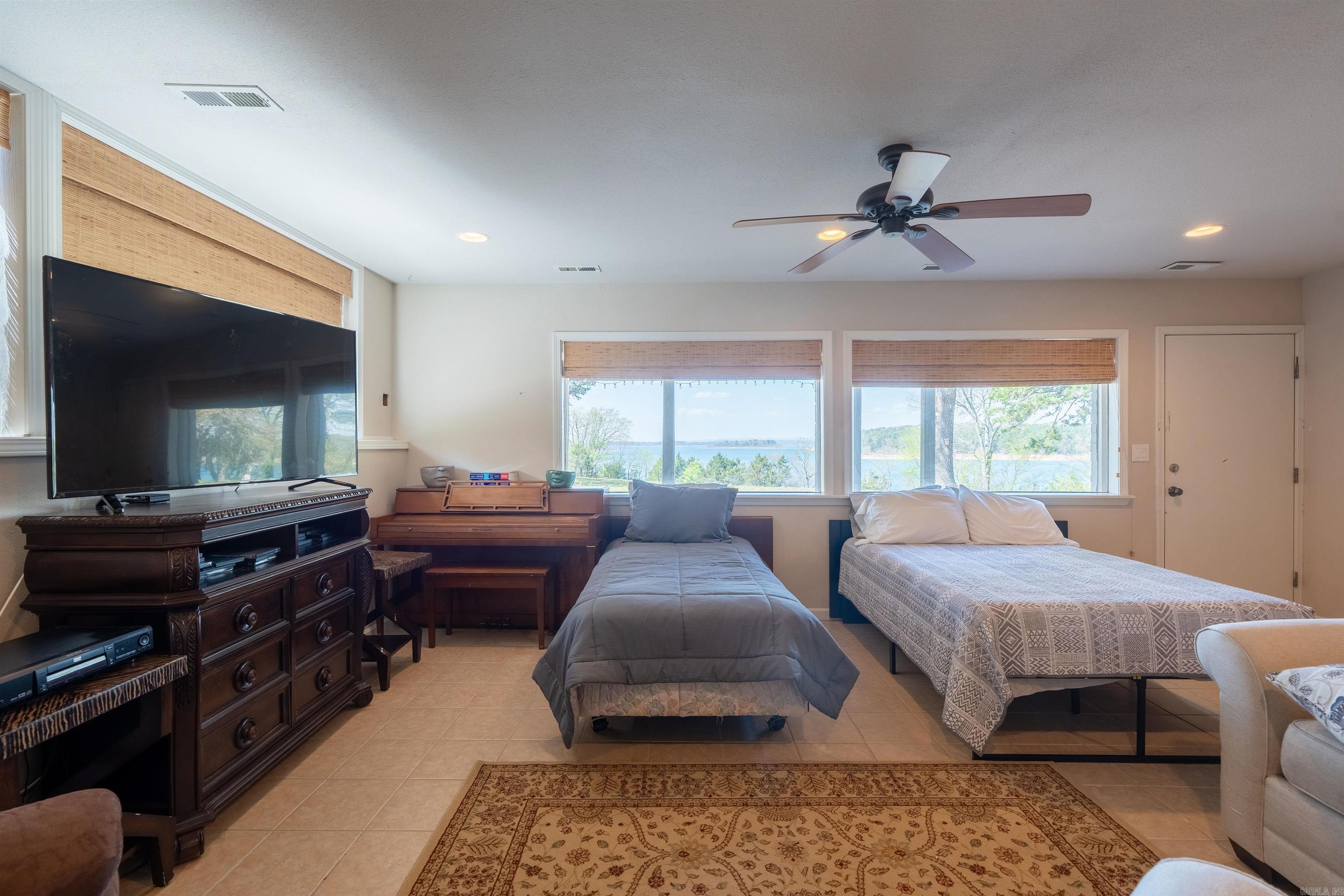 Naple Heights - Residential