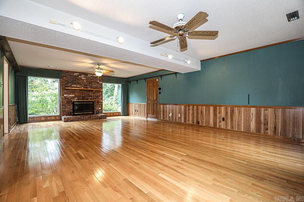 BROWNWOOD - Residential