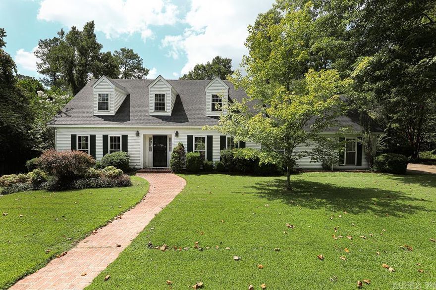 Location! Middle of Benton! Steps from Caldwell Elementary! The unique features of this home really make it stand out! Pull up to this home and immediately find the thick lawn and extra landscaping complete with a sprinkler system. Walk to the front door to find your self either entering the spacious opened up living room or the formal dining room. The stairs and a hallway split the two rooms. 1 bath down off of a family sitting area. Wow! The kitchen features incredible views and light with the skylights. Surface range and double wall oven. Upstairs you will find 3 spacious bedrooms and a bath with tons of storage. A large cedar closet/storage room as well that could be used as a 4th bedroom. Back downstairs and in the garage you will find an extra room that was once used as an office. Can easily be heated and cooled with a window unit or mini split system. There is also a door to the backyard in the garage. Plenty of storage underneath the home. The backyard features incredible views and a creek. Book your showing today! Agents see remarks. Roof has been replaced within the last year.