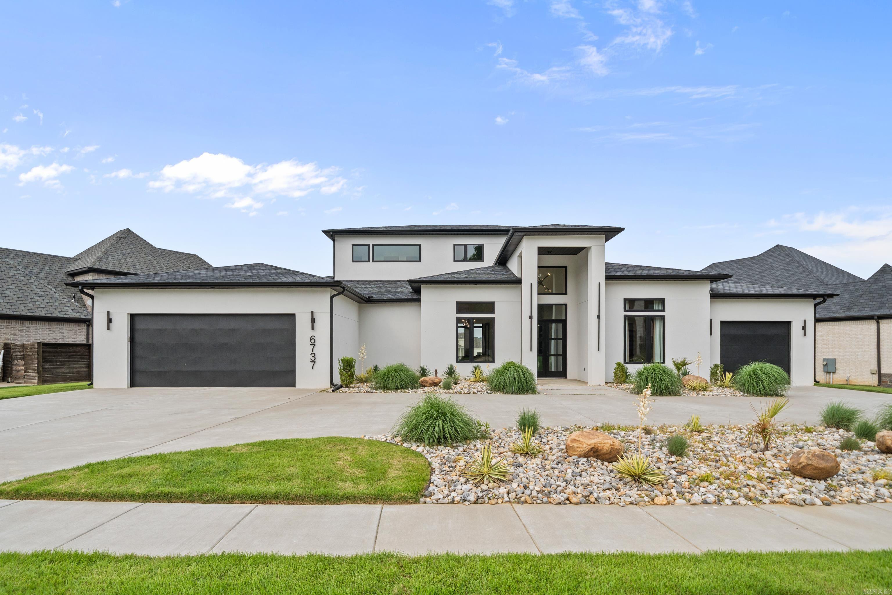 WEST LAKE VILLAGE - Residential