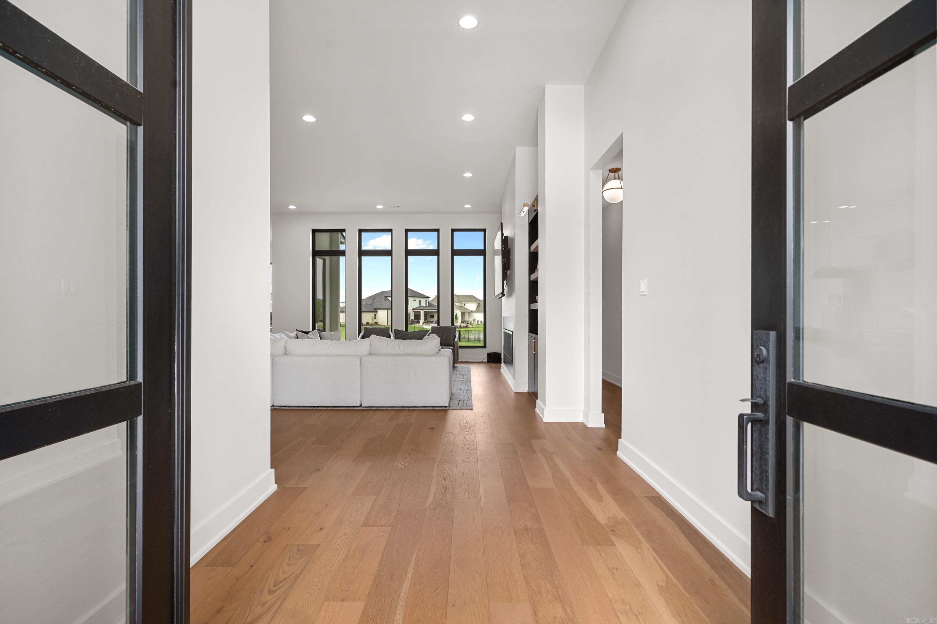 WEST LAKE VILLAGE - Residential