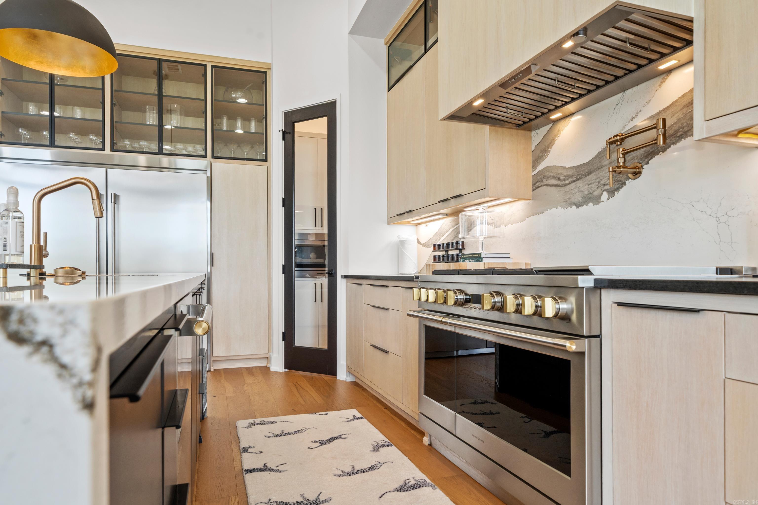 WEST LAKE VILLAGE - Residential