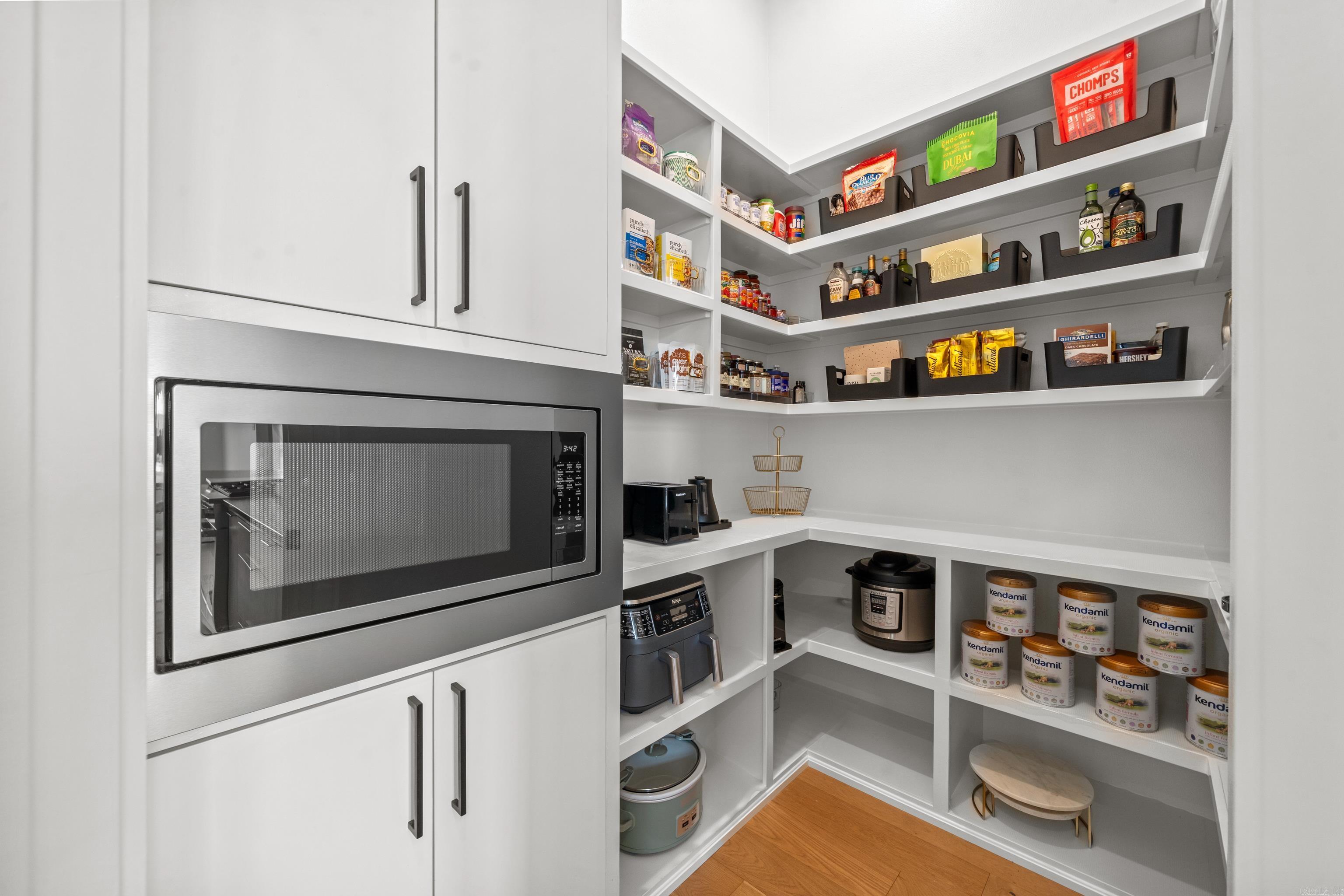 WEST LAKE VILLAGE - Residential