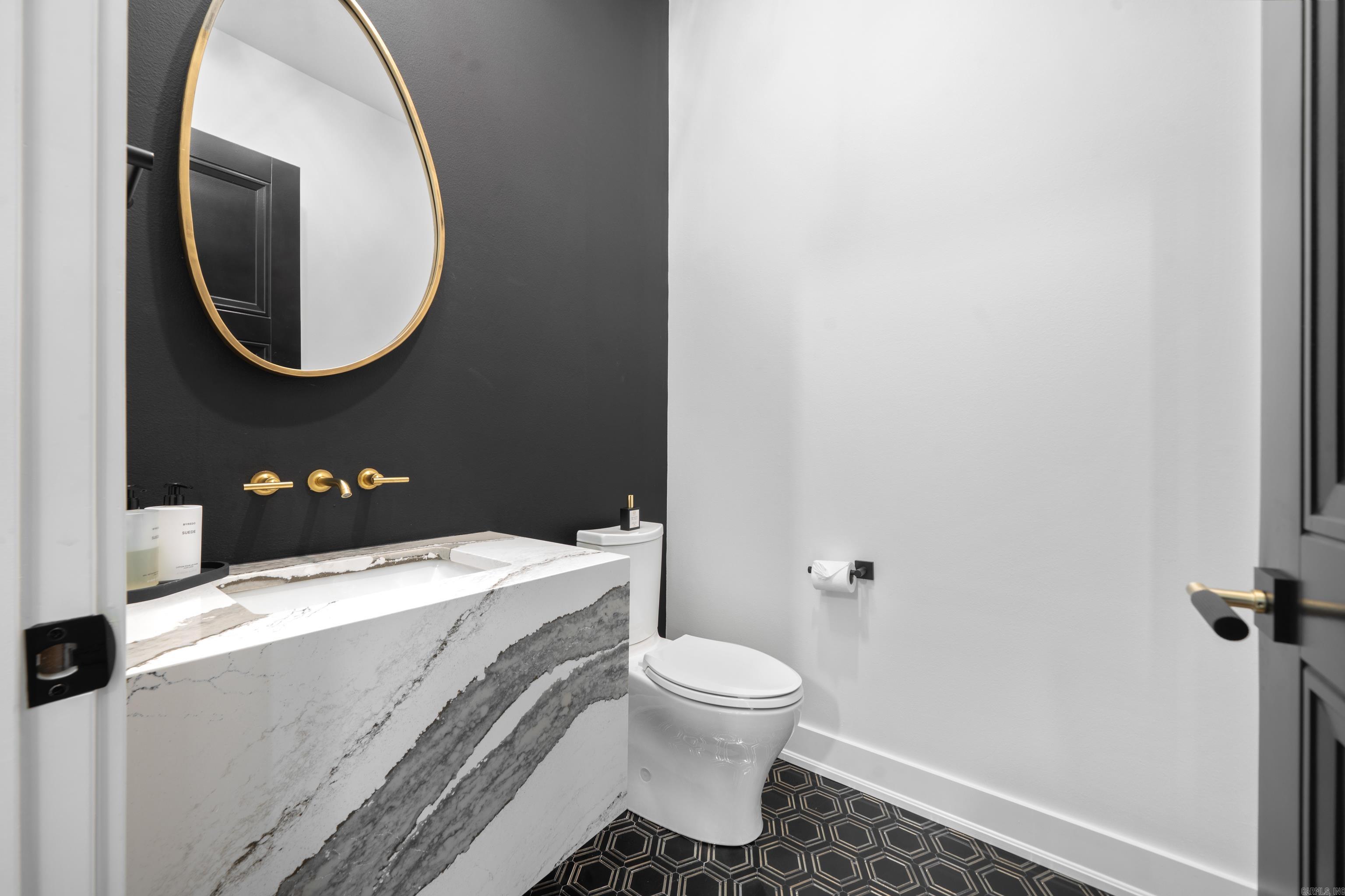 WEST LAKE VILLAGE - Residential