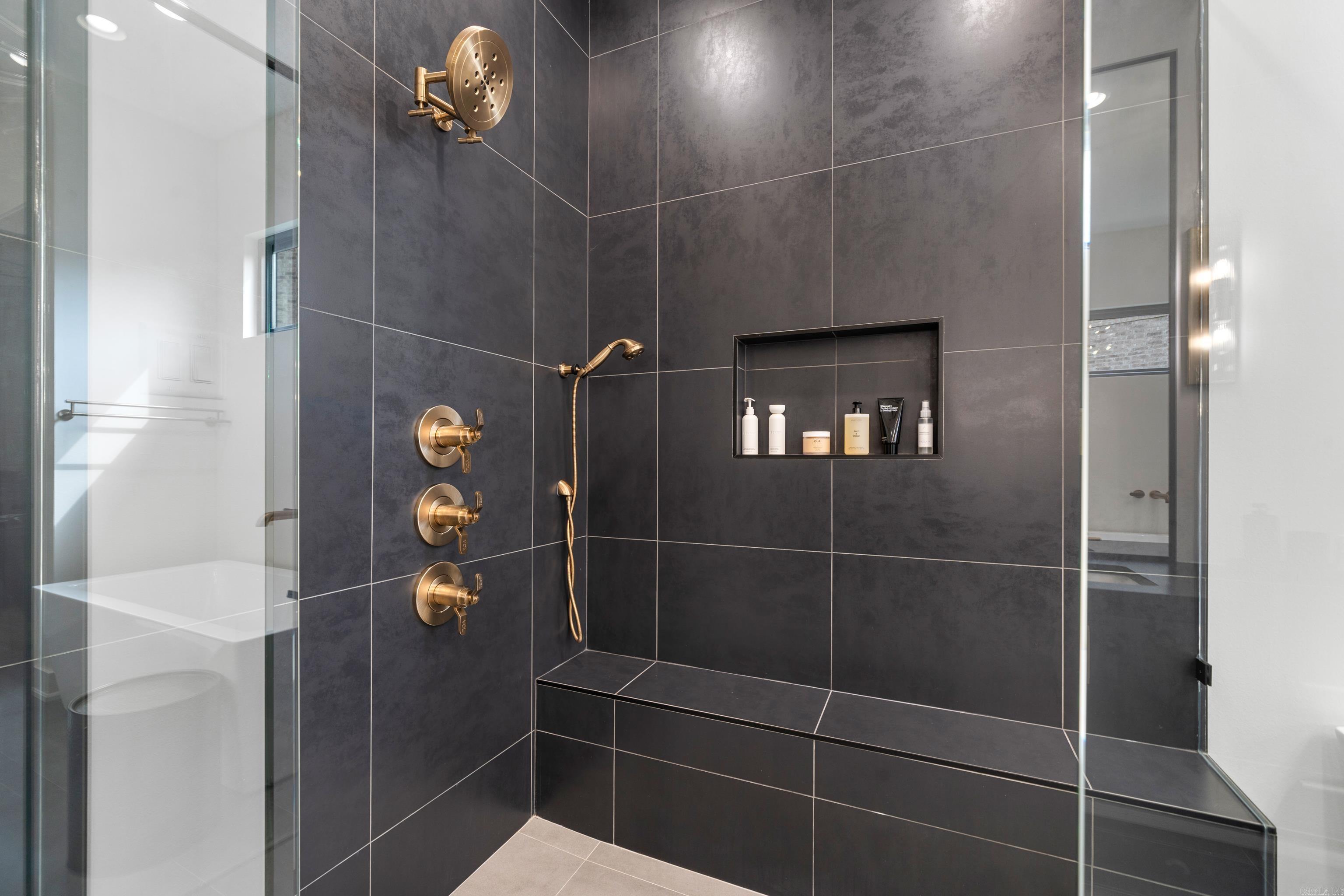 WEST LAKE VILLAGE - Residential