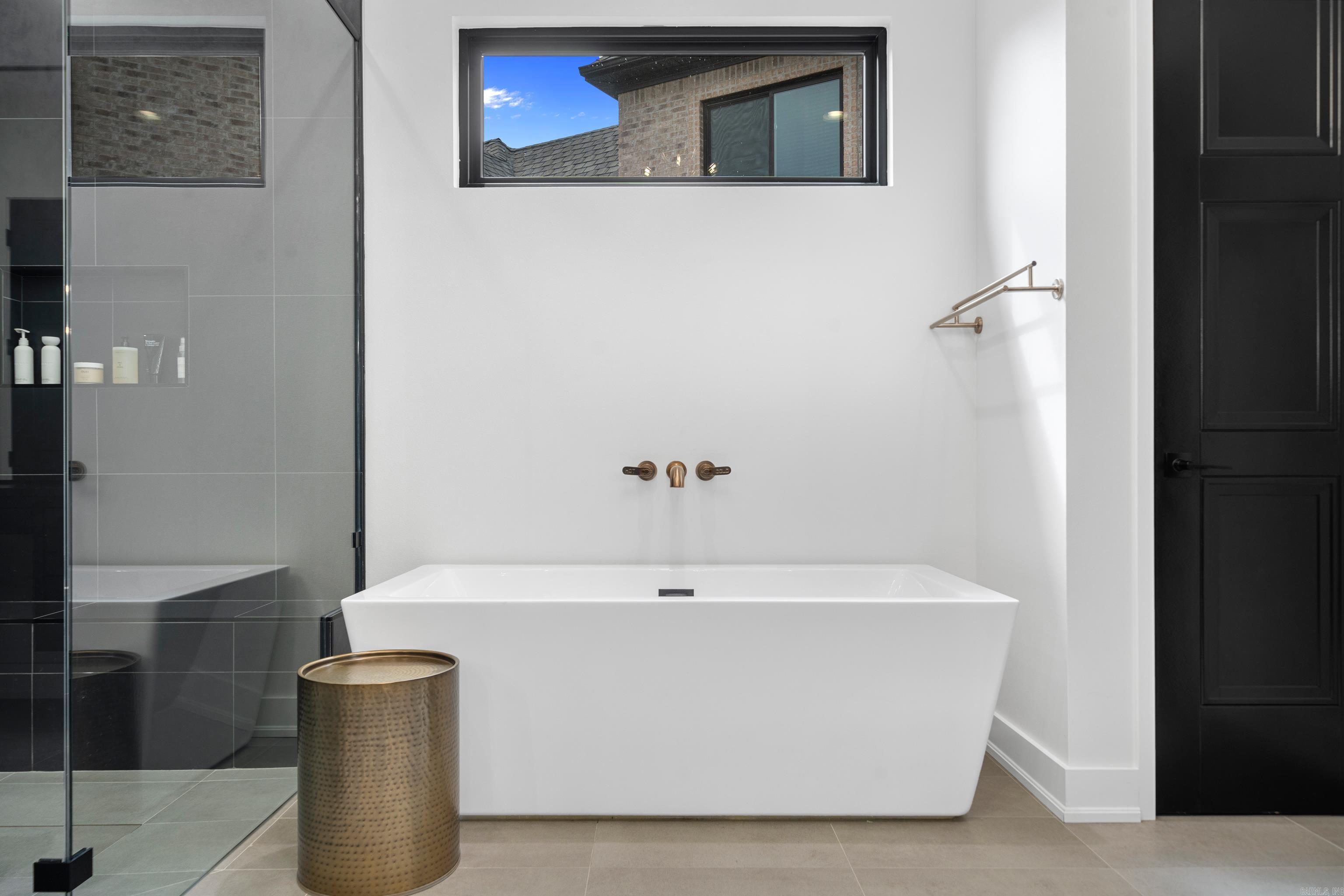 WEST LAKE VILLAGE - Residential