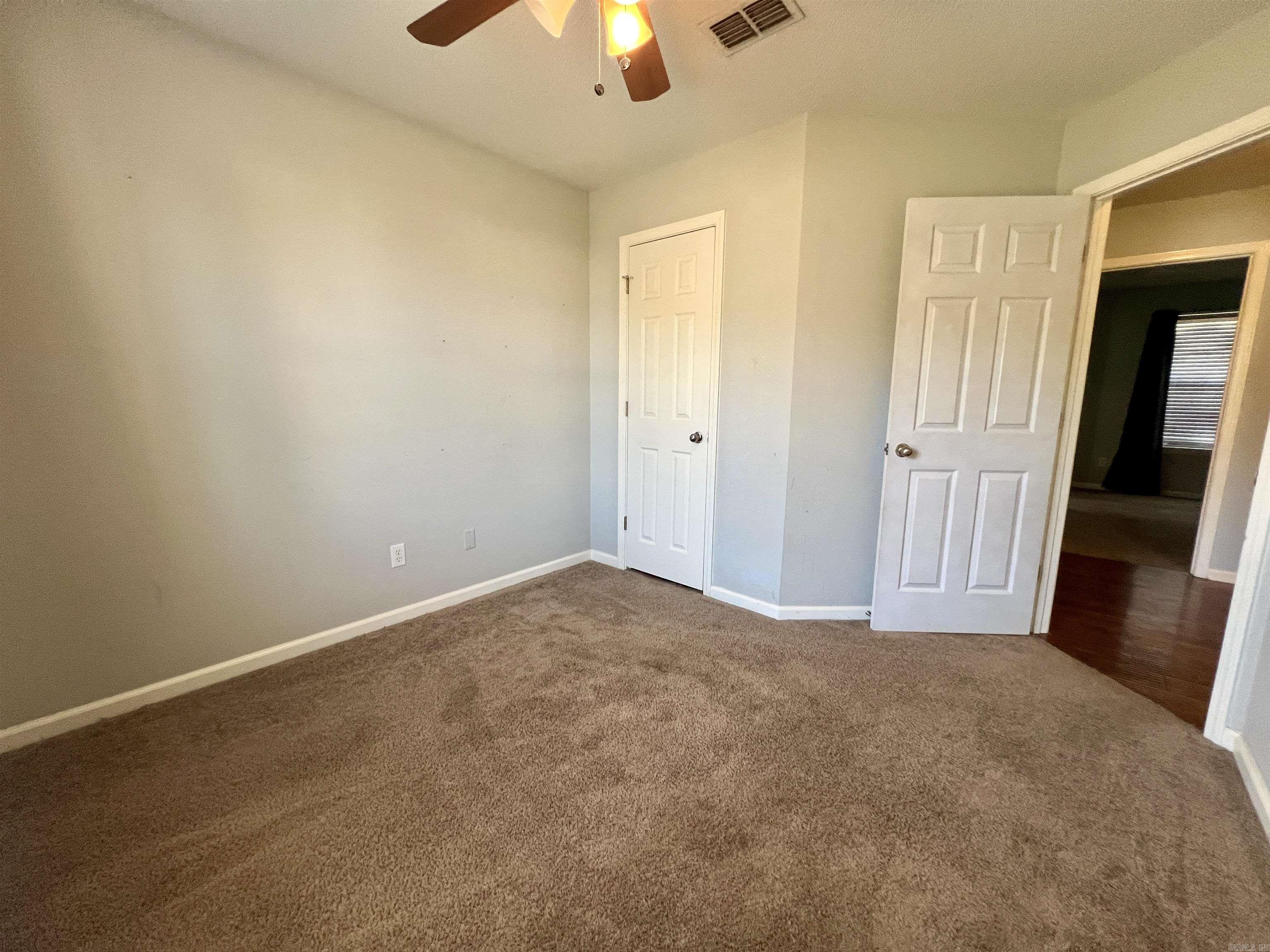 Timberwood Park - Residential Lease