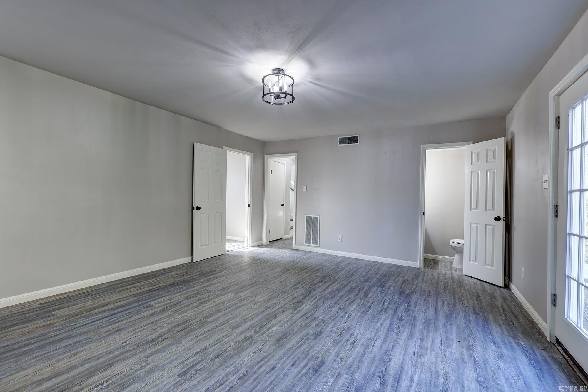 WALTON HEIGHTS - Residential