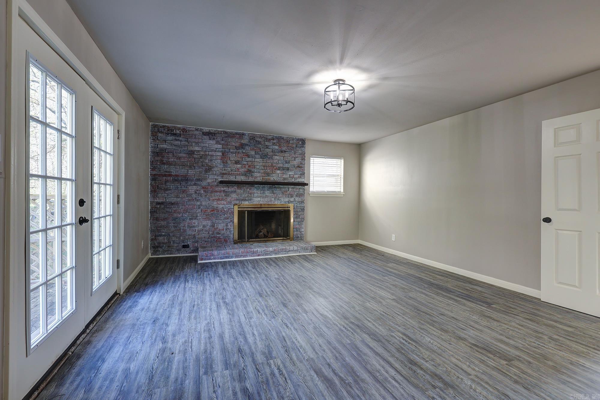 WALTON HEIGHTS - Residential