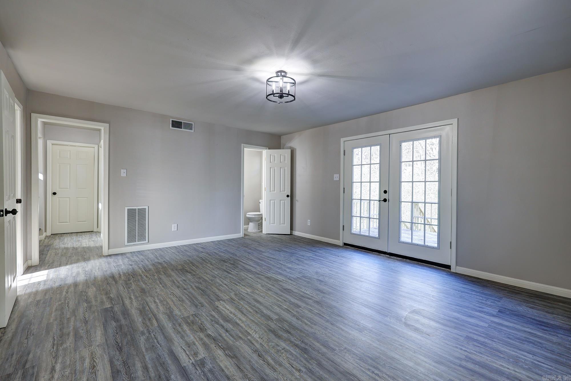 WALTON HEIGHTS - Residential