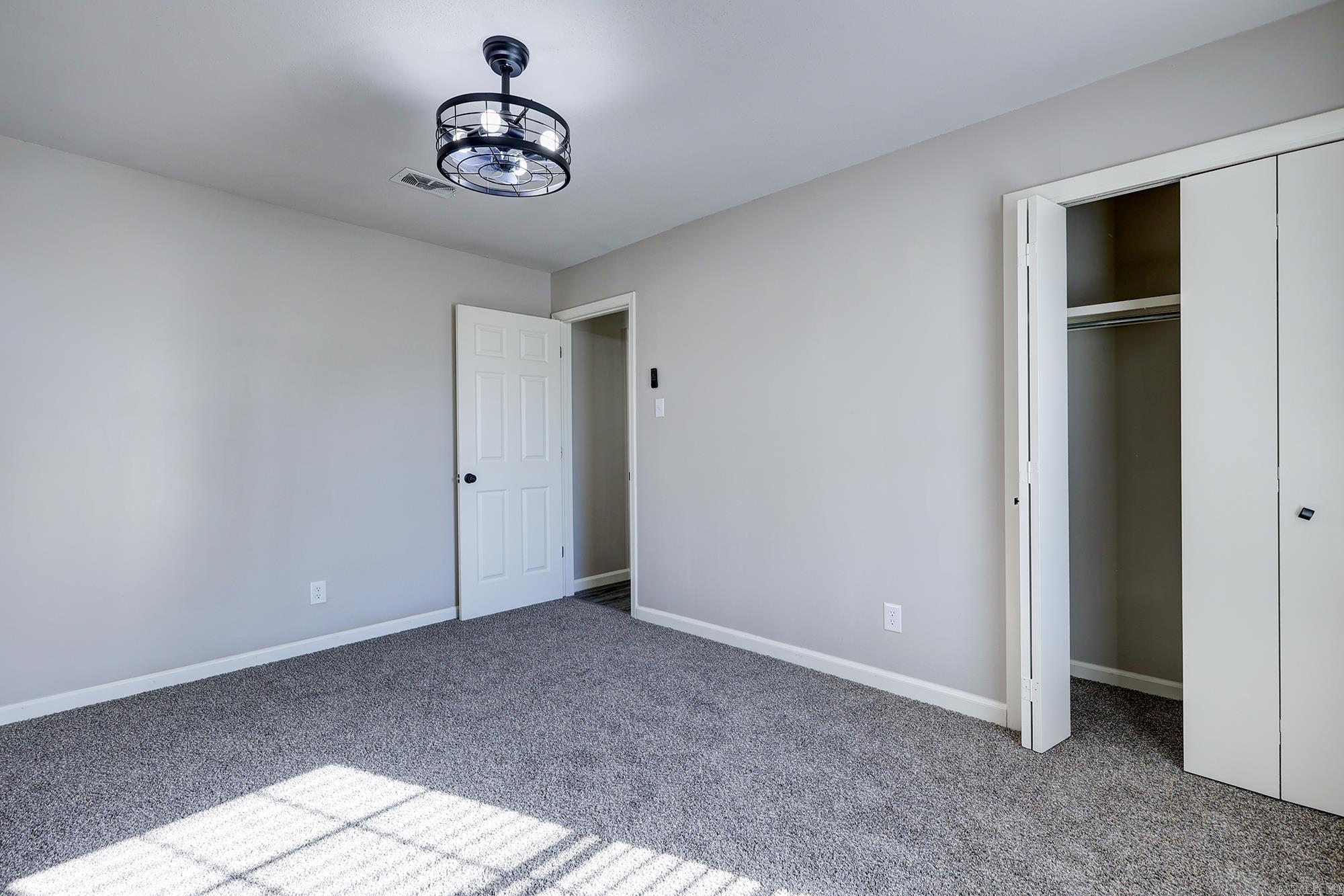 WALTON HEIGHTS - Residential