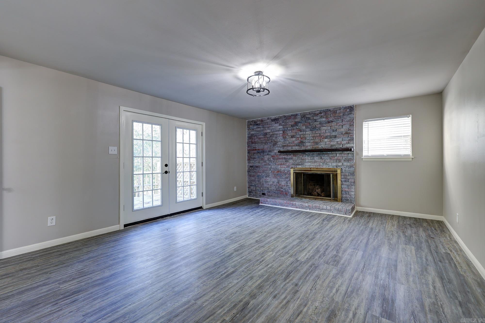 WALTON HEIGHTS - Residential