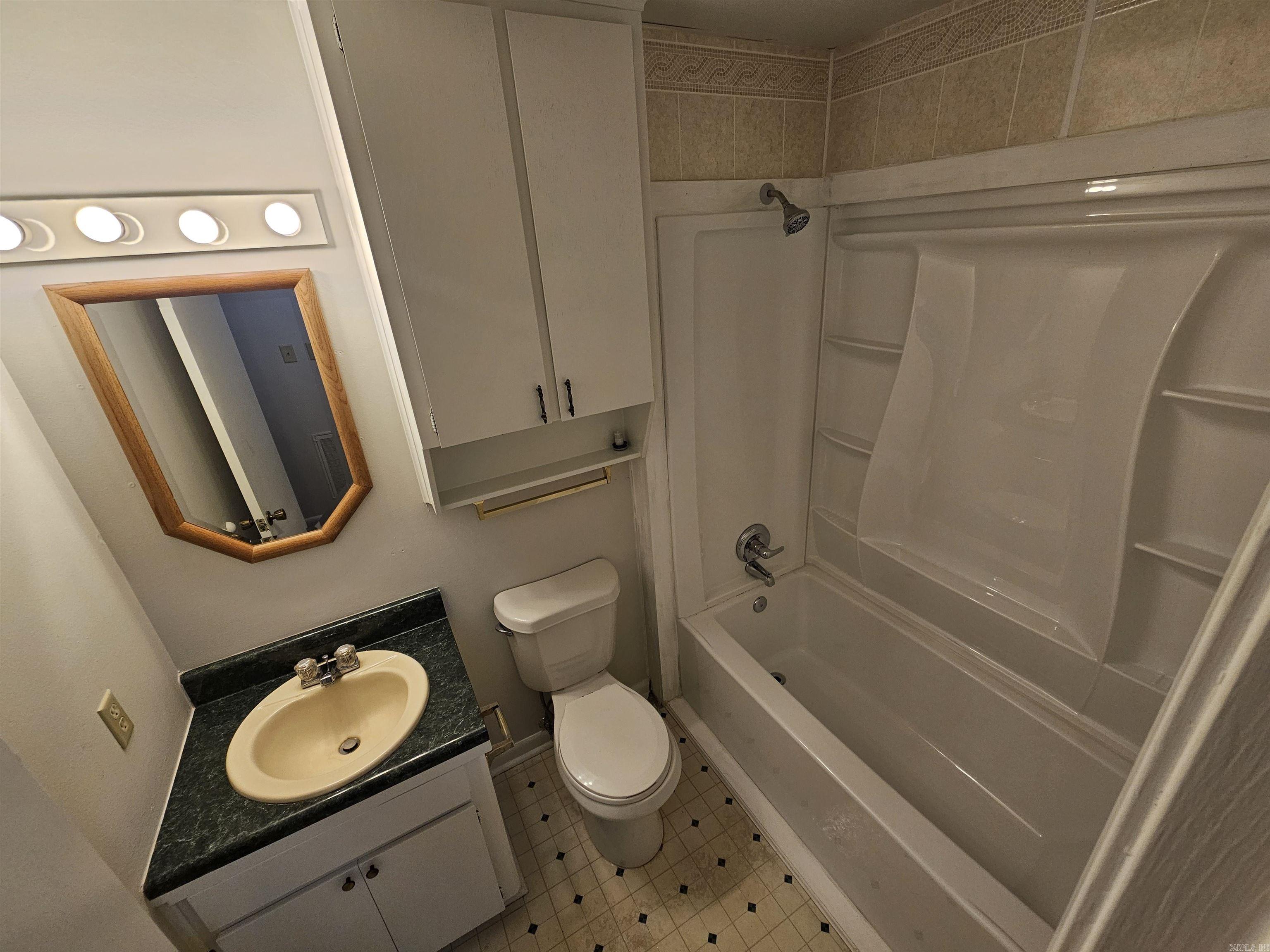 Meadowlark - Residential Lease