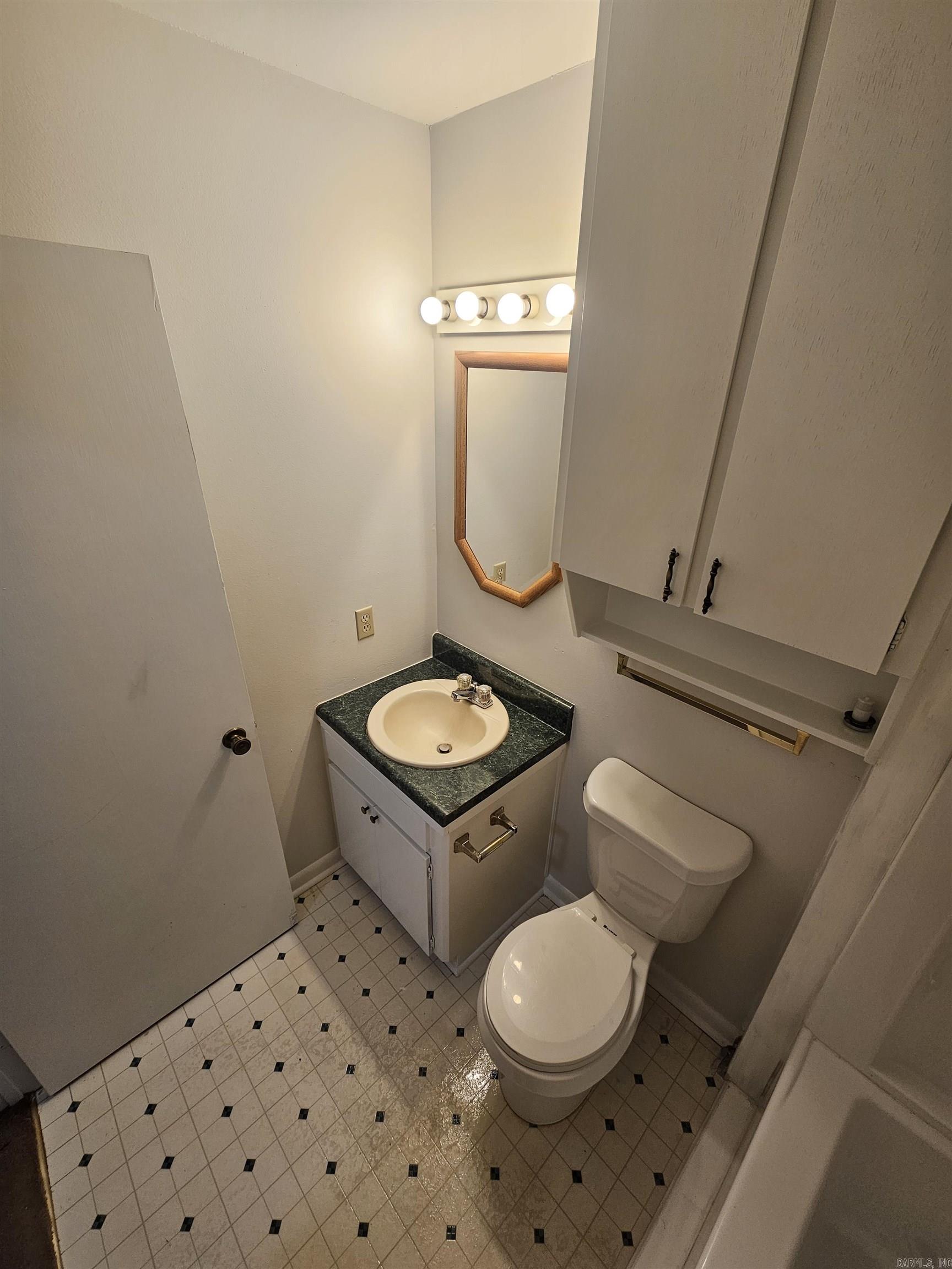 Meadowlark - Residential Lease