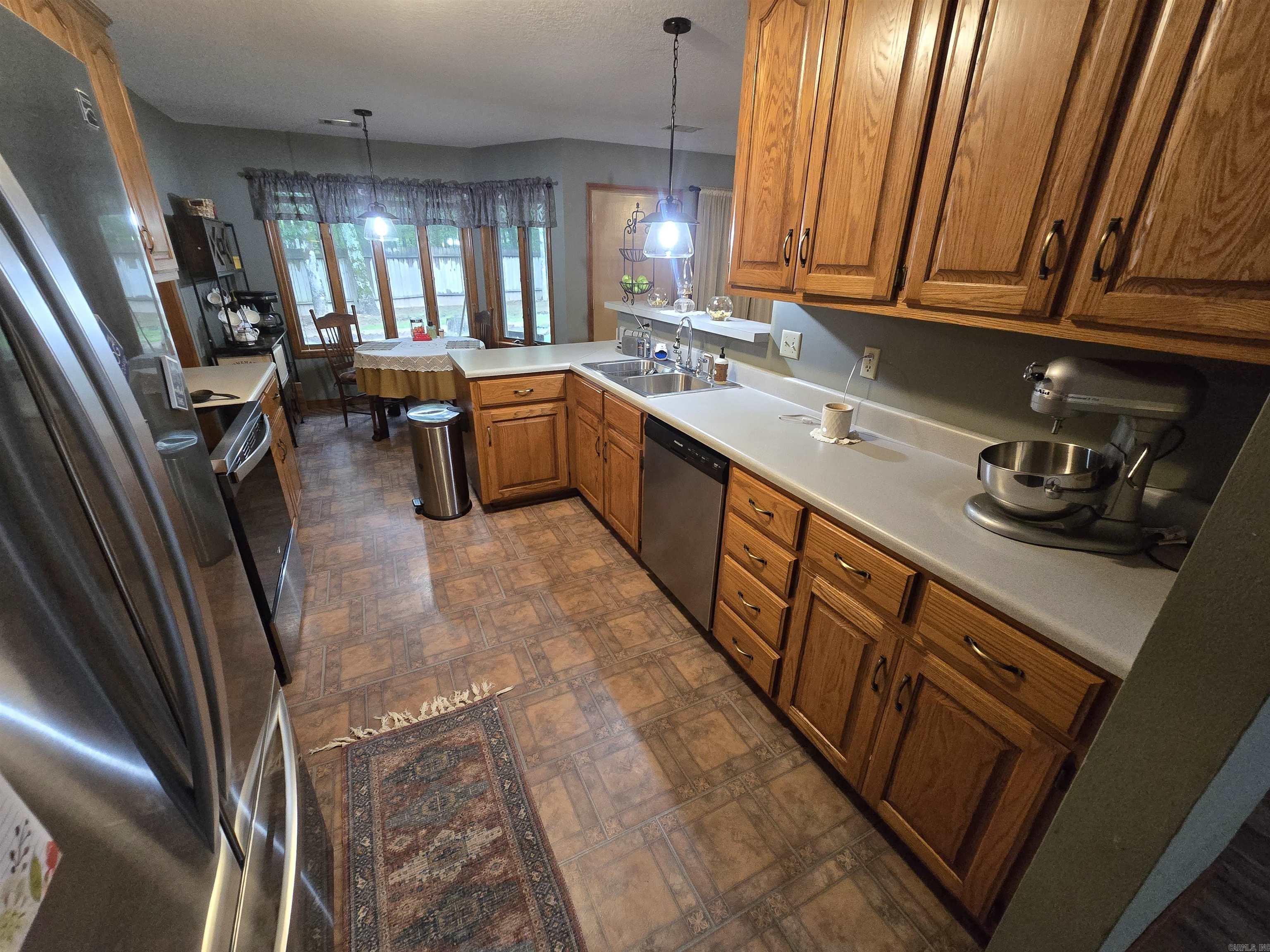 EAGLE RIDGE - Residential