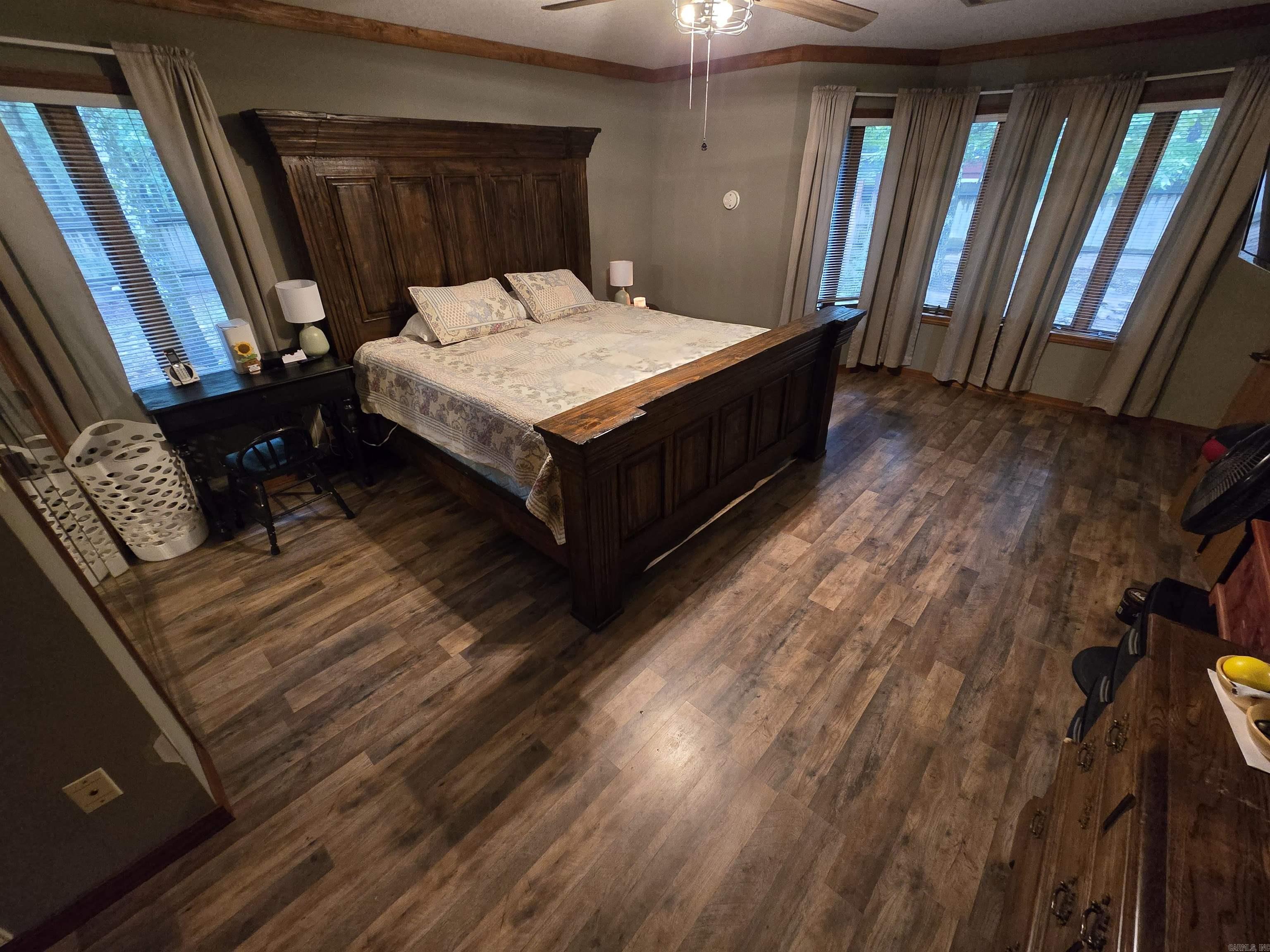 EAGLE RIDGE - Residential