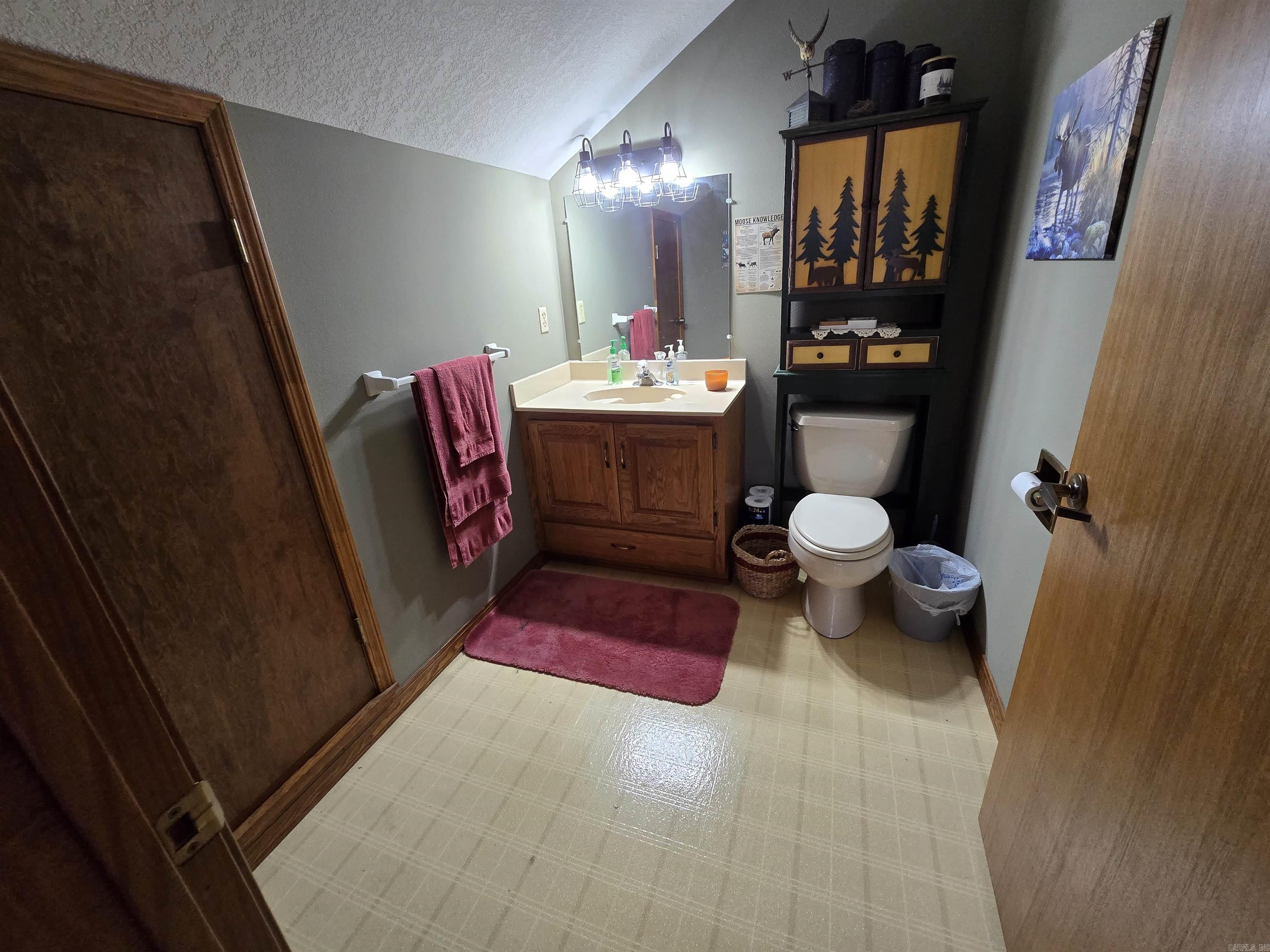 EAGLE RIDGE - Residential