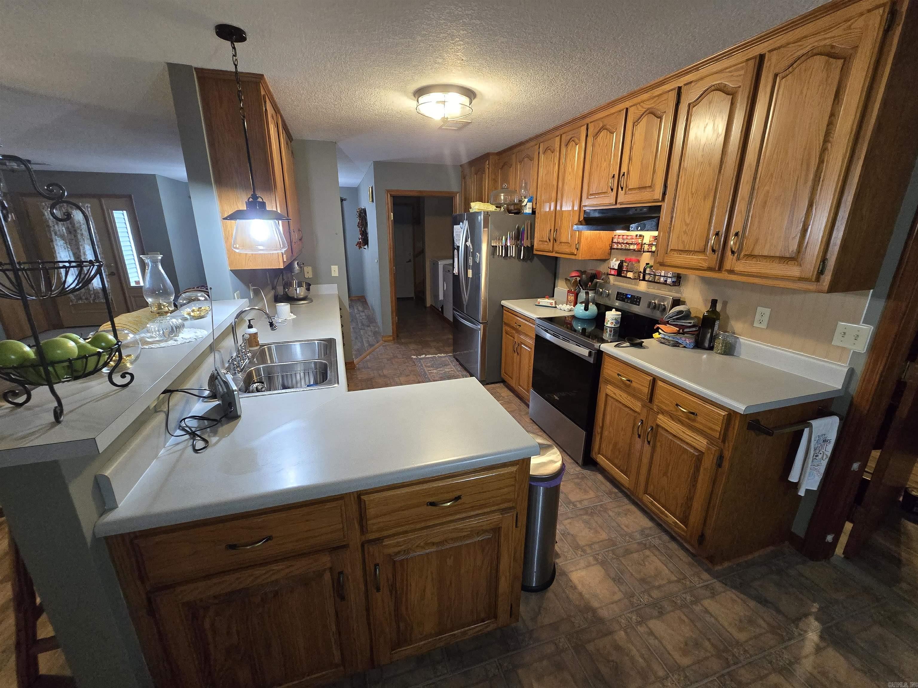 EAGLE RIDGE - Residential