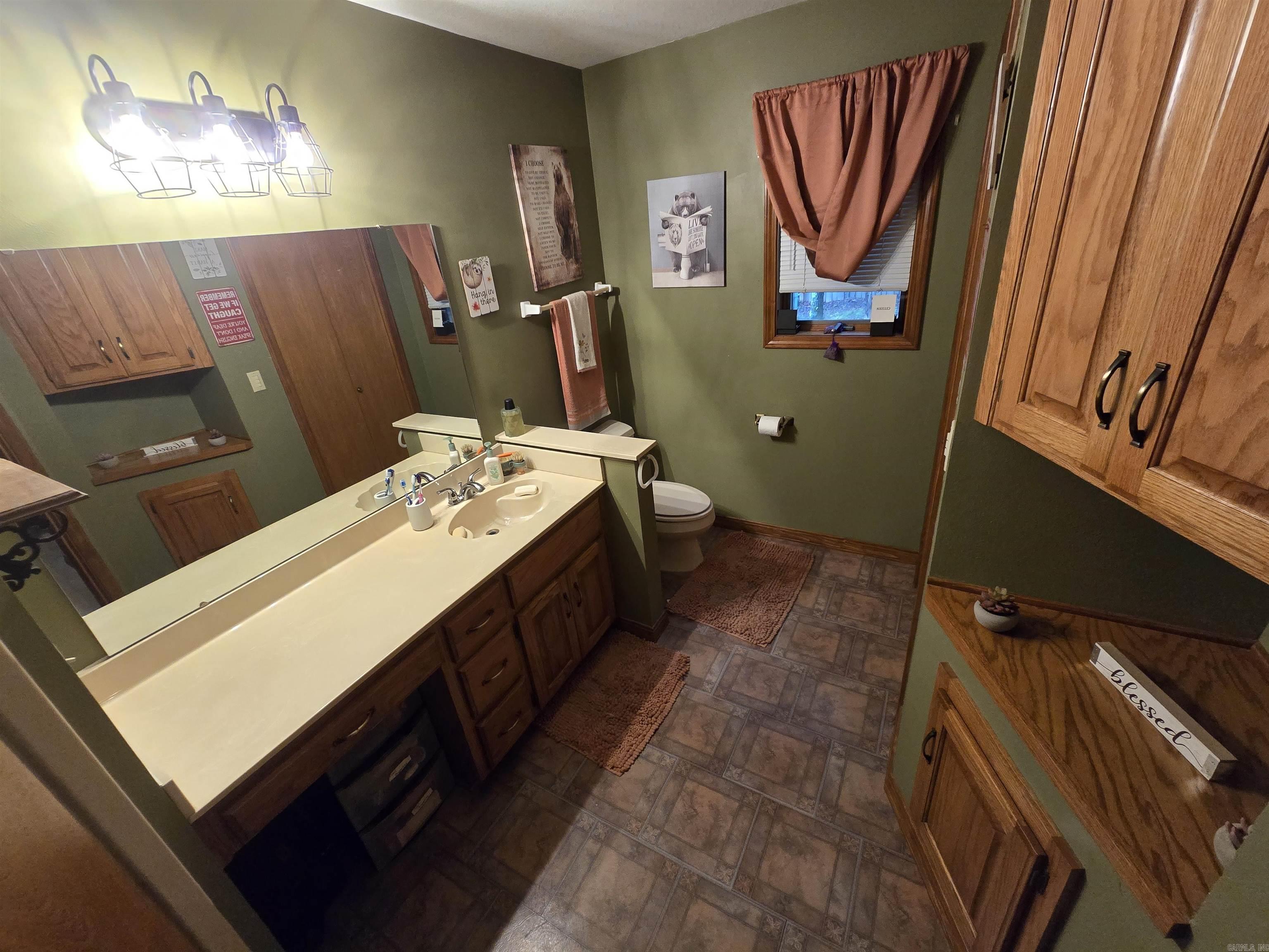 EAGLE RIDGE - Residential