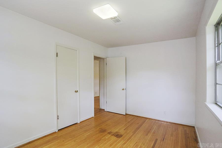 HILLSIDE - Residential