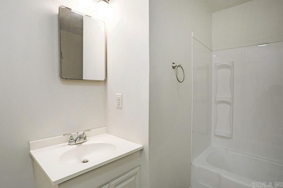 HILLSIDE - Residential