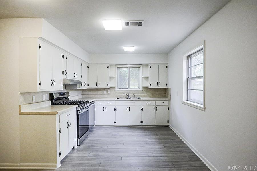 HILLSIDE - Residential