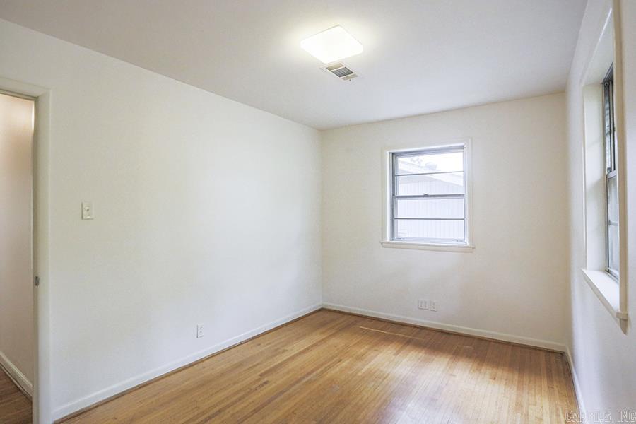 HILLSIDE - Residential