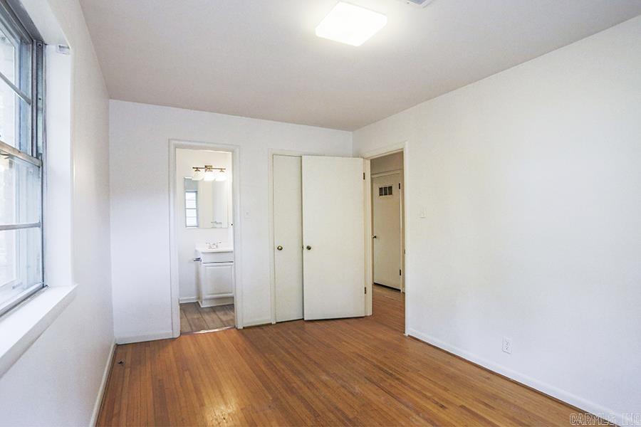 HILLSIDE - Residential