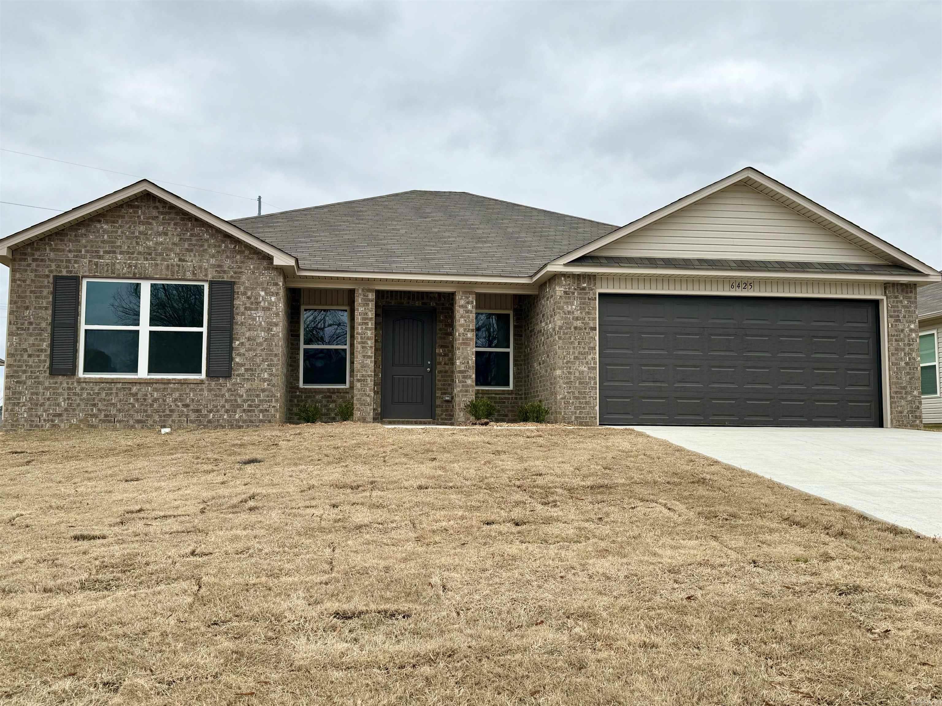 TRAMMEL ESTATES - Residential