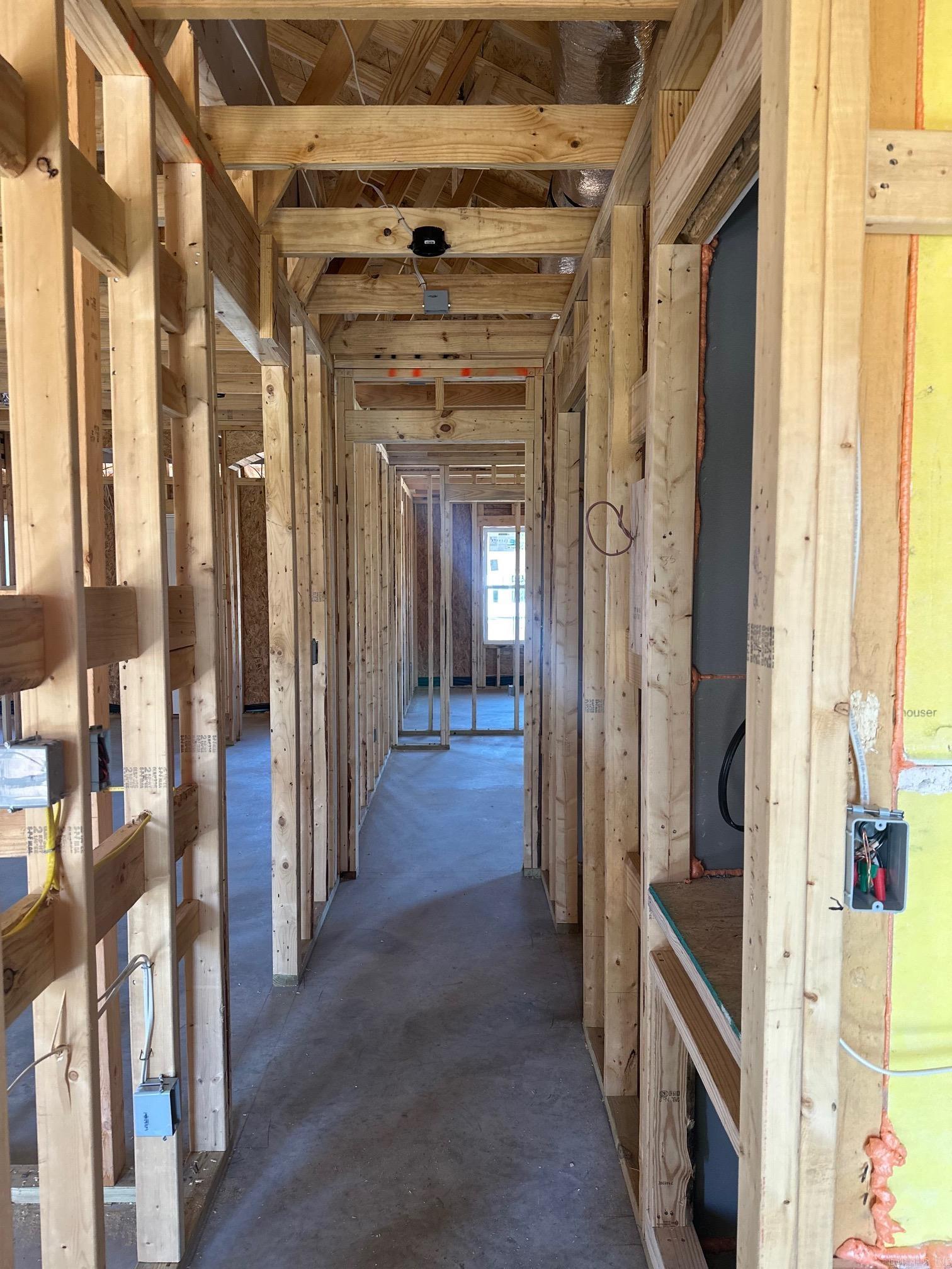 TRAMMEL ESTATES - Residential