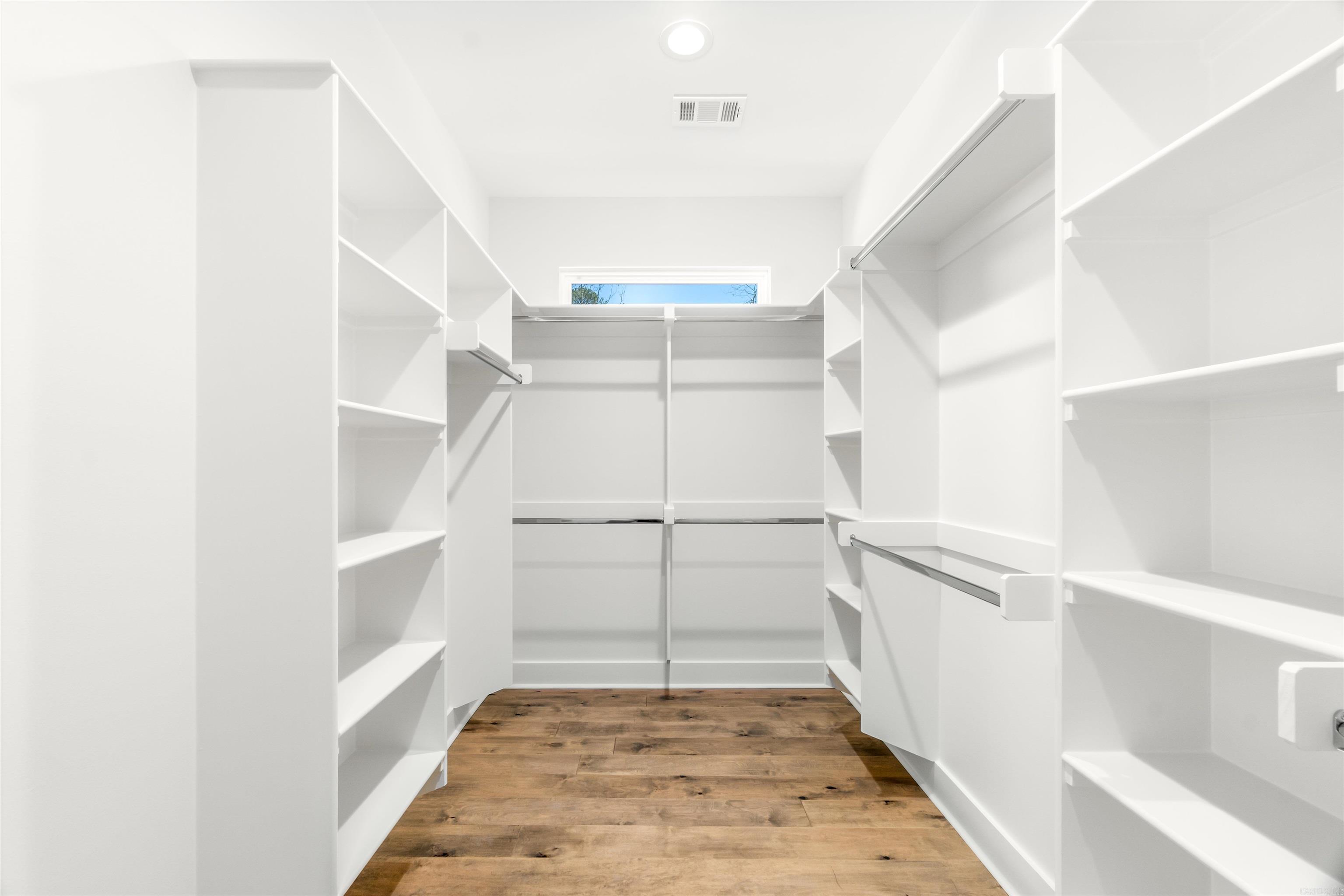 PACIFICA - Residential