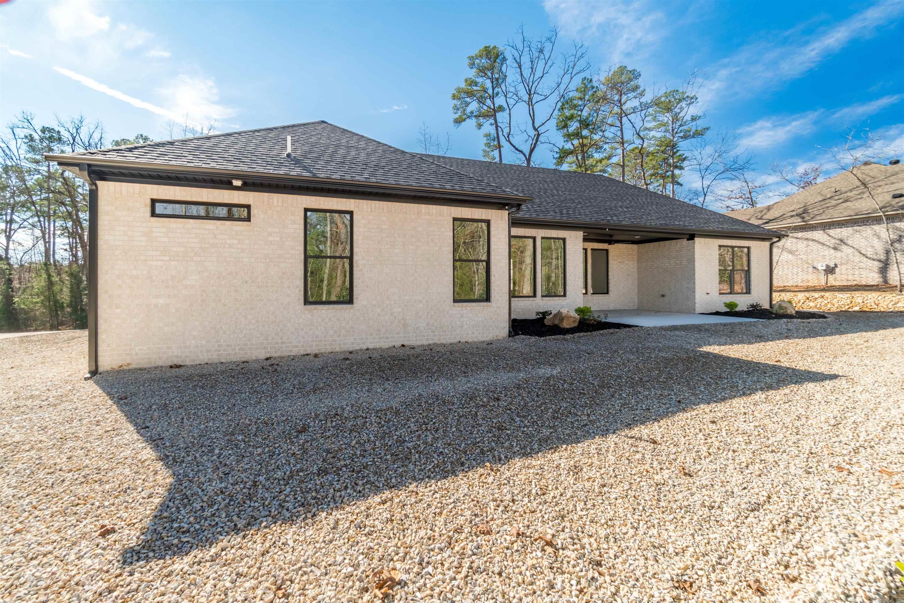 PACIFICA - Residential