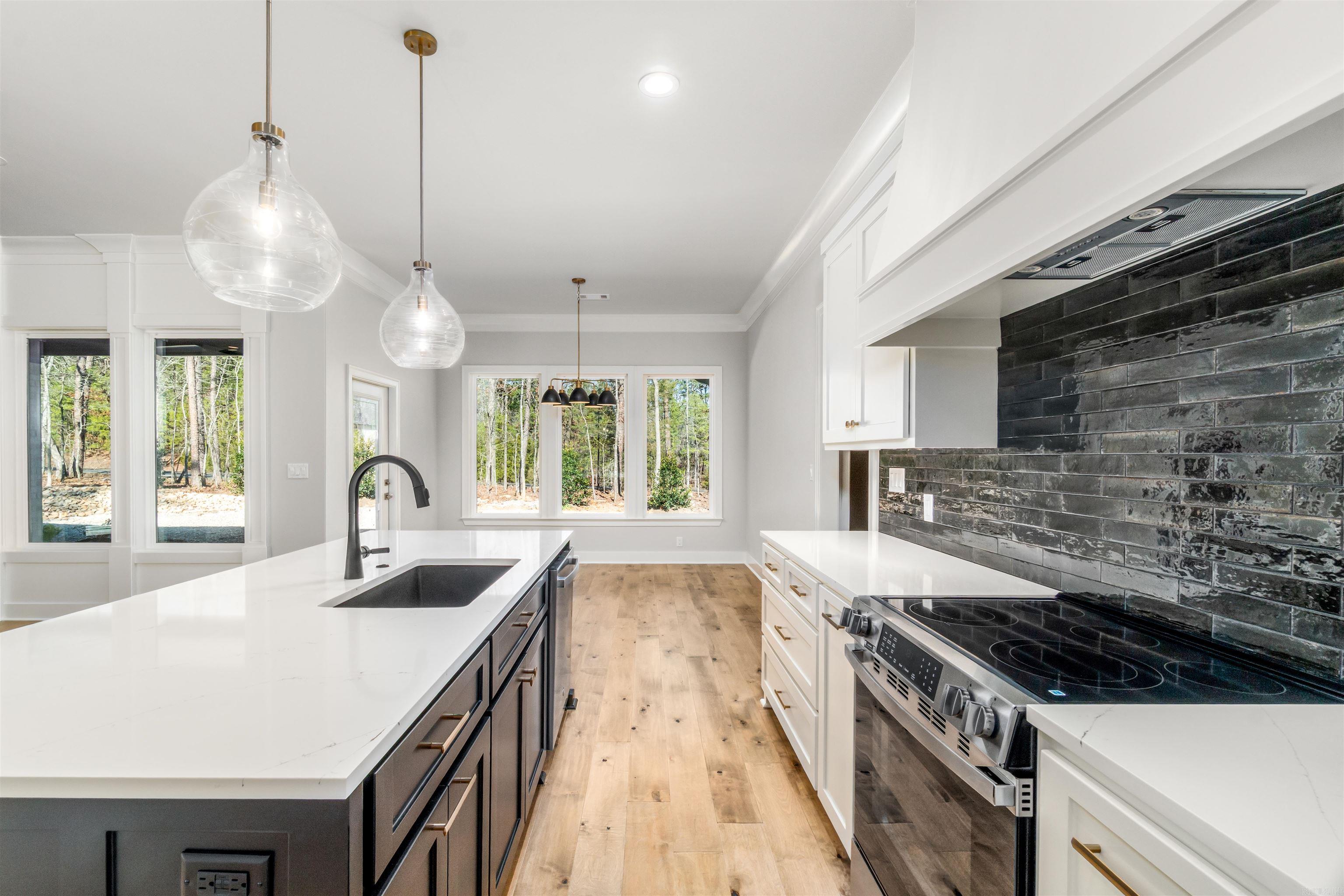 PACIFICA - Residential