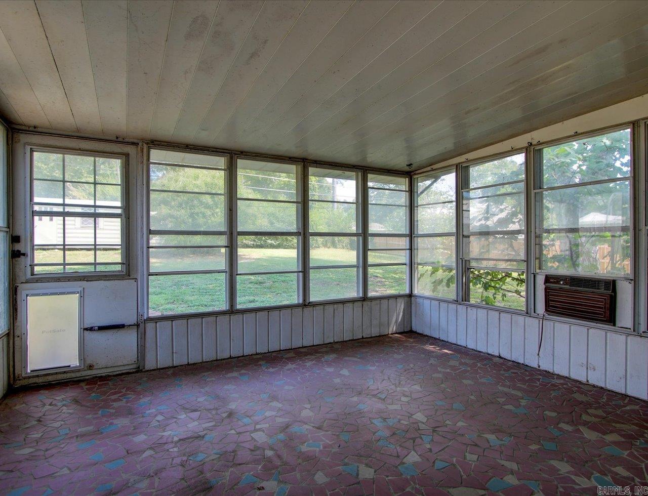 SUNSET ACRES - IN - Residential