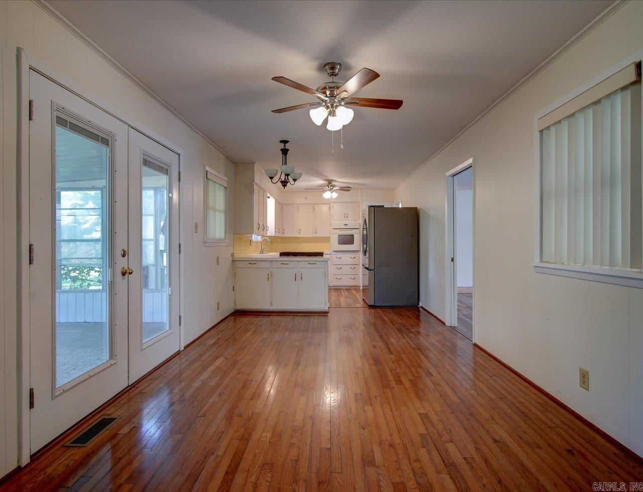 SUNSET ACRES - IN - Residential