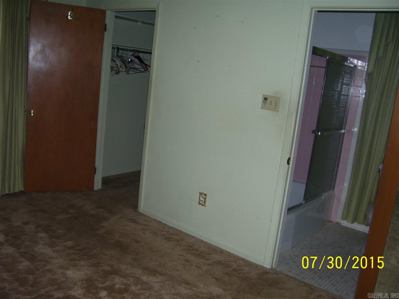 Sherwood Forest West - Residential