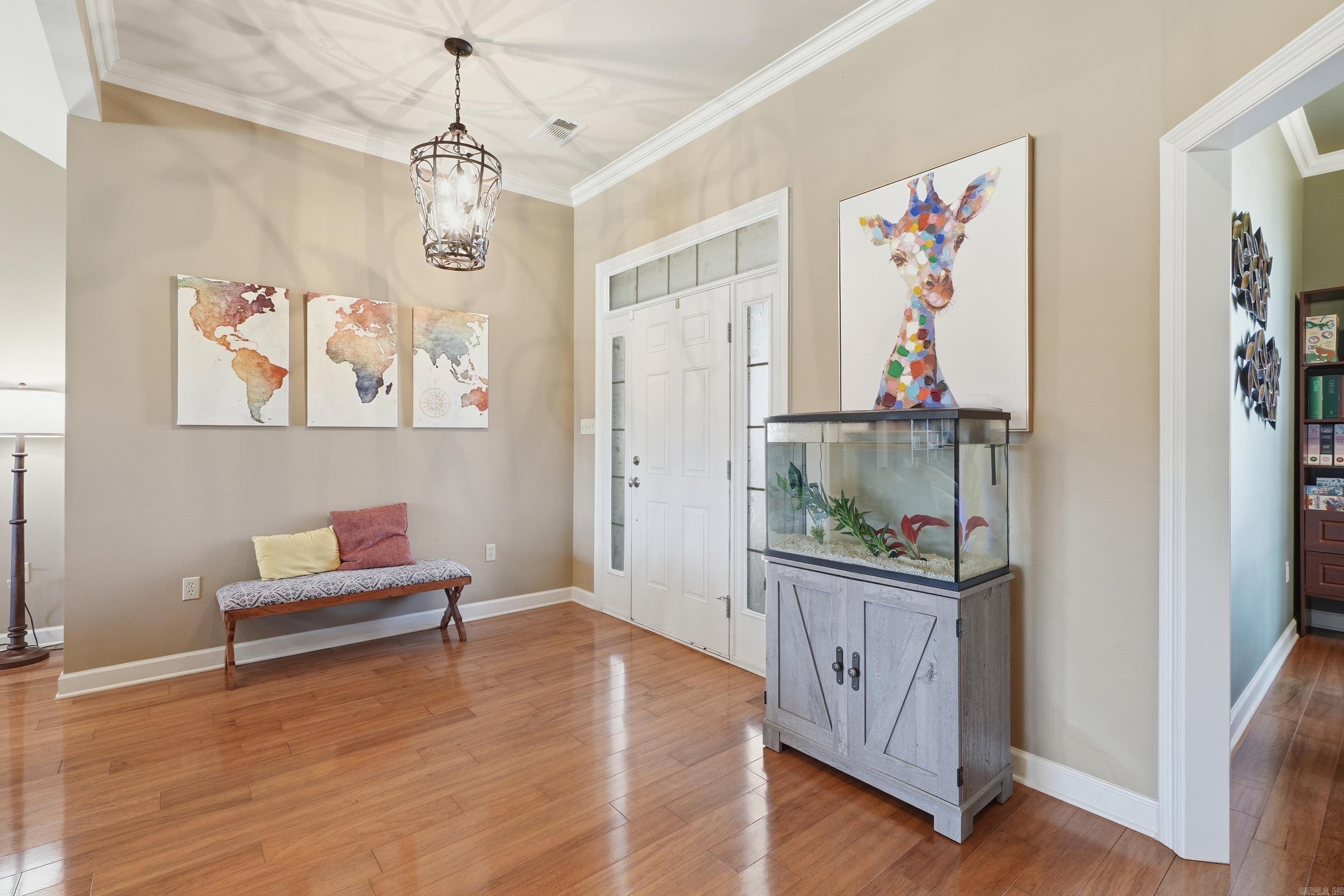 CRESTHAVEN - Residential