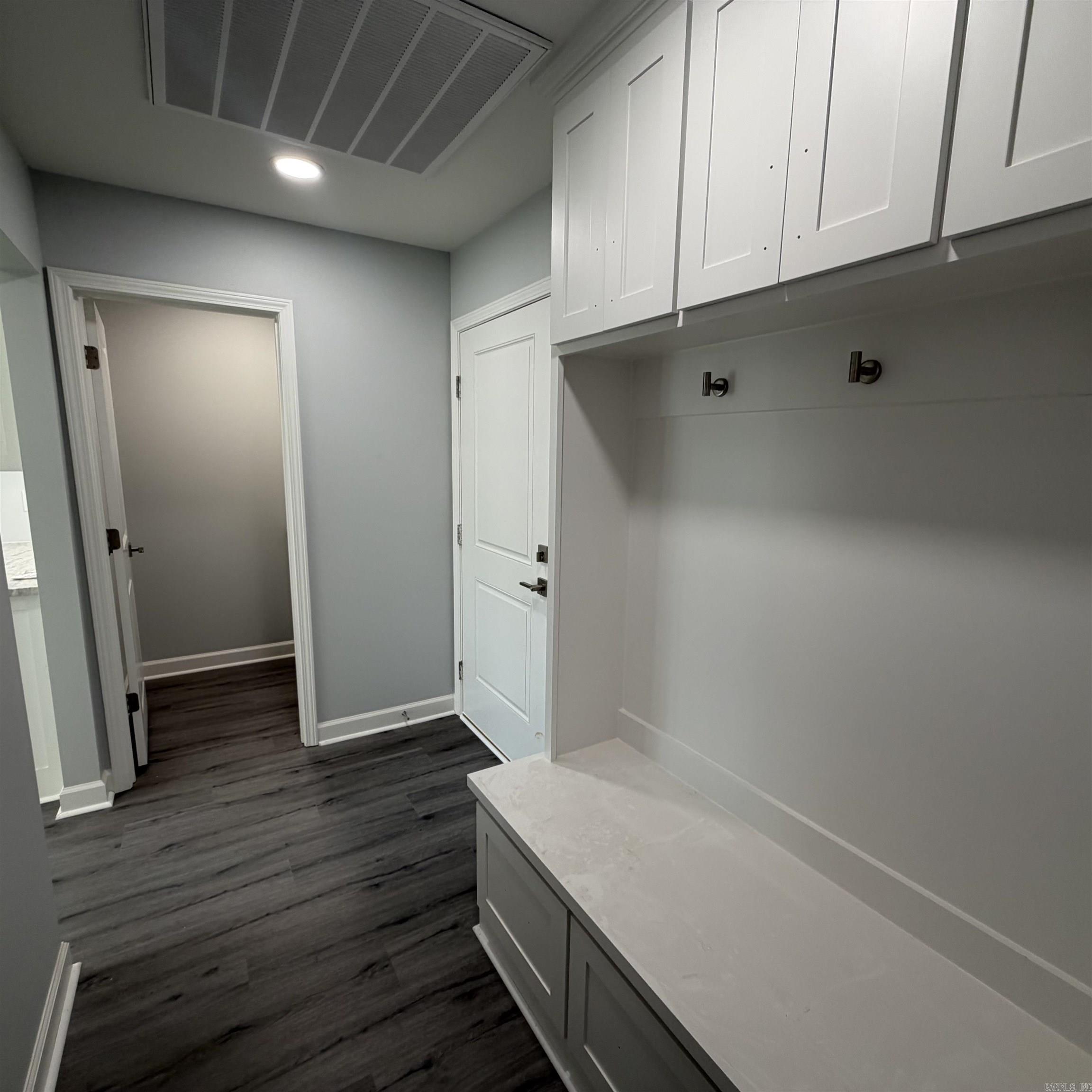 WINCHESTER ESTATES - Residential