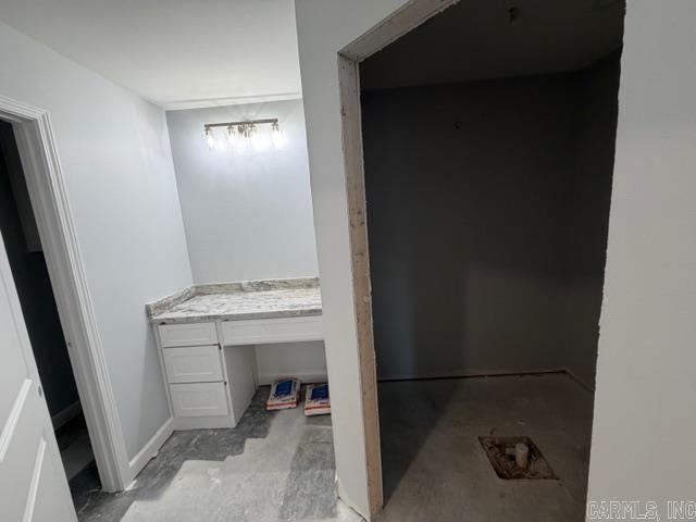 WINCHESTER ESTATES - Residential