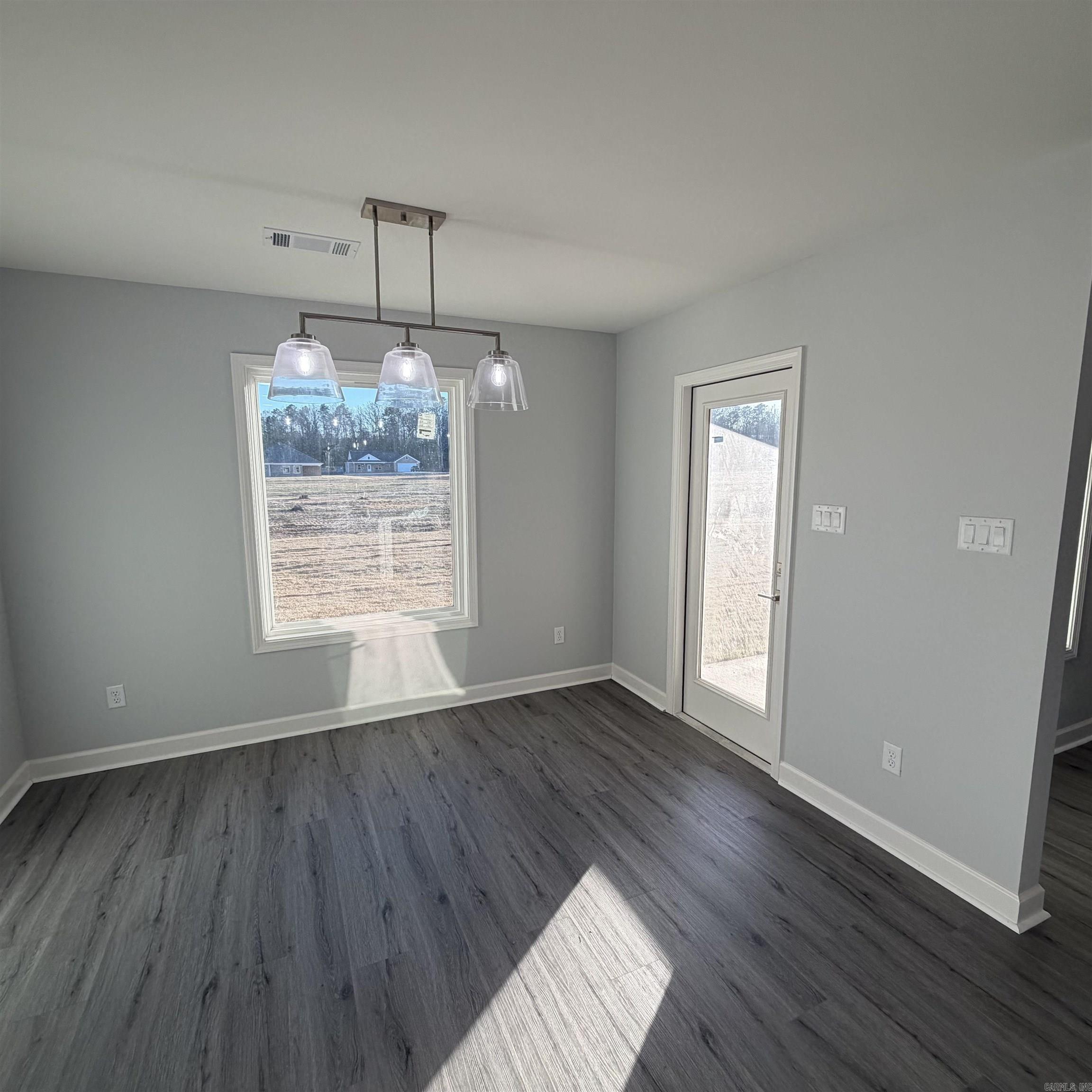 WINCHESTER ESTATES - Residential