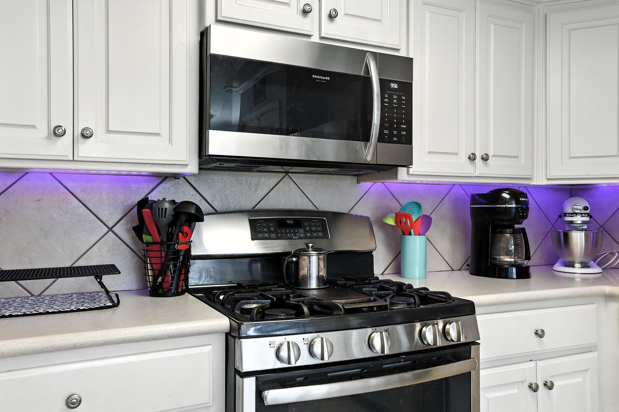 COUNTRY CLUB OF ARK THE - Residential